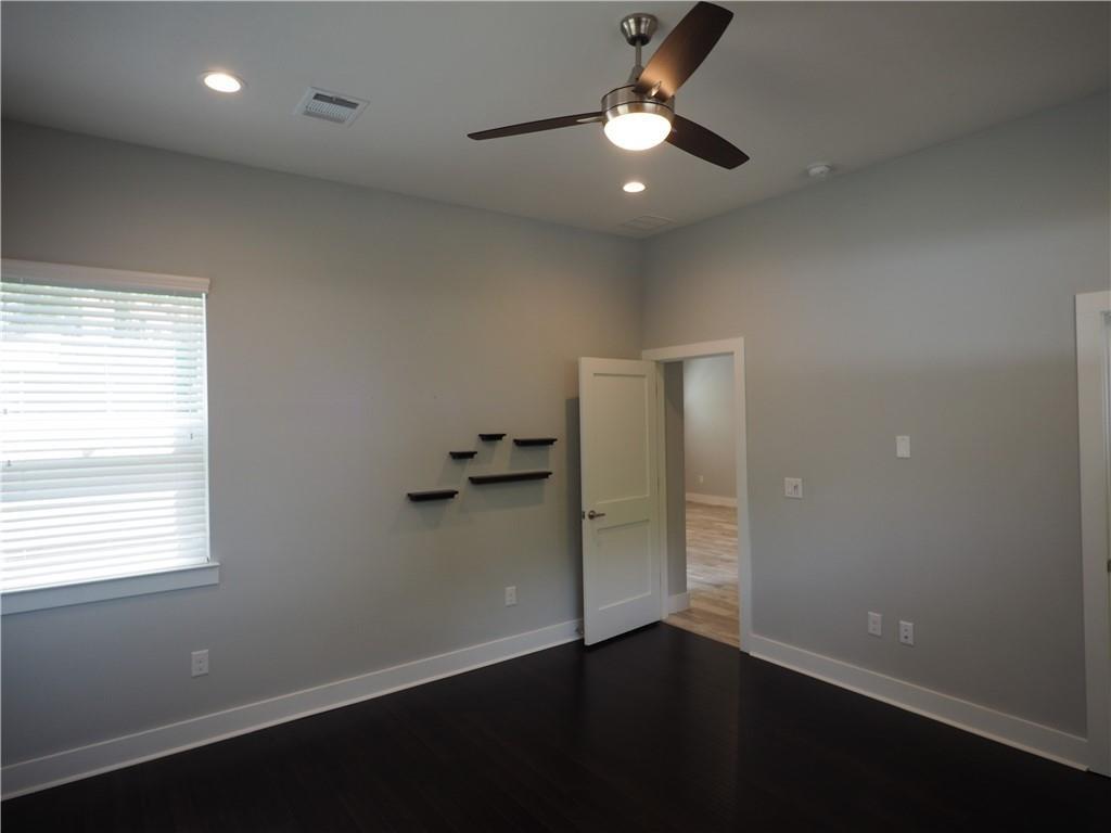 6913 Providence Ave #a Property Photo 11