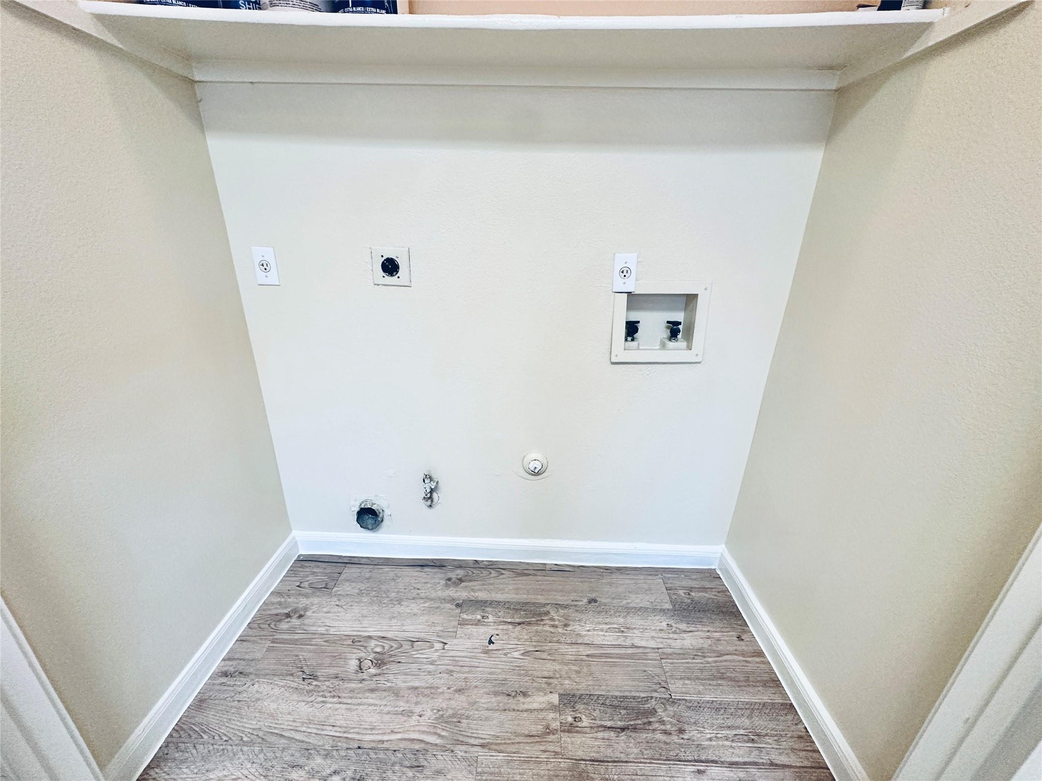 2873 Southampton Way #b Property Photo 20