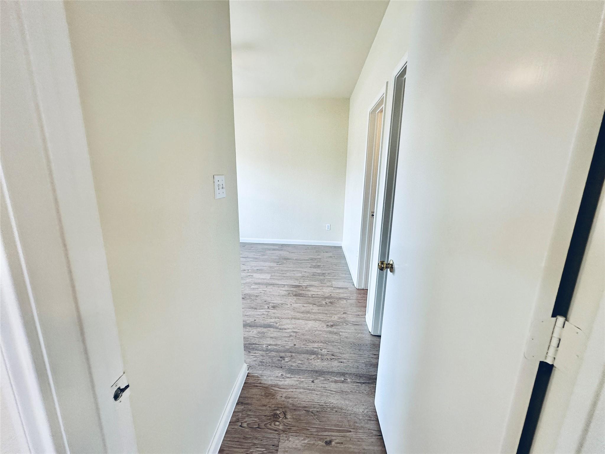 2873 Southampton Way #b Property Photo 21