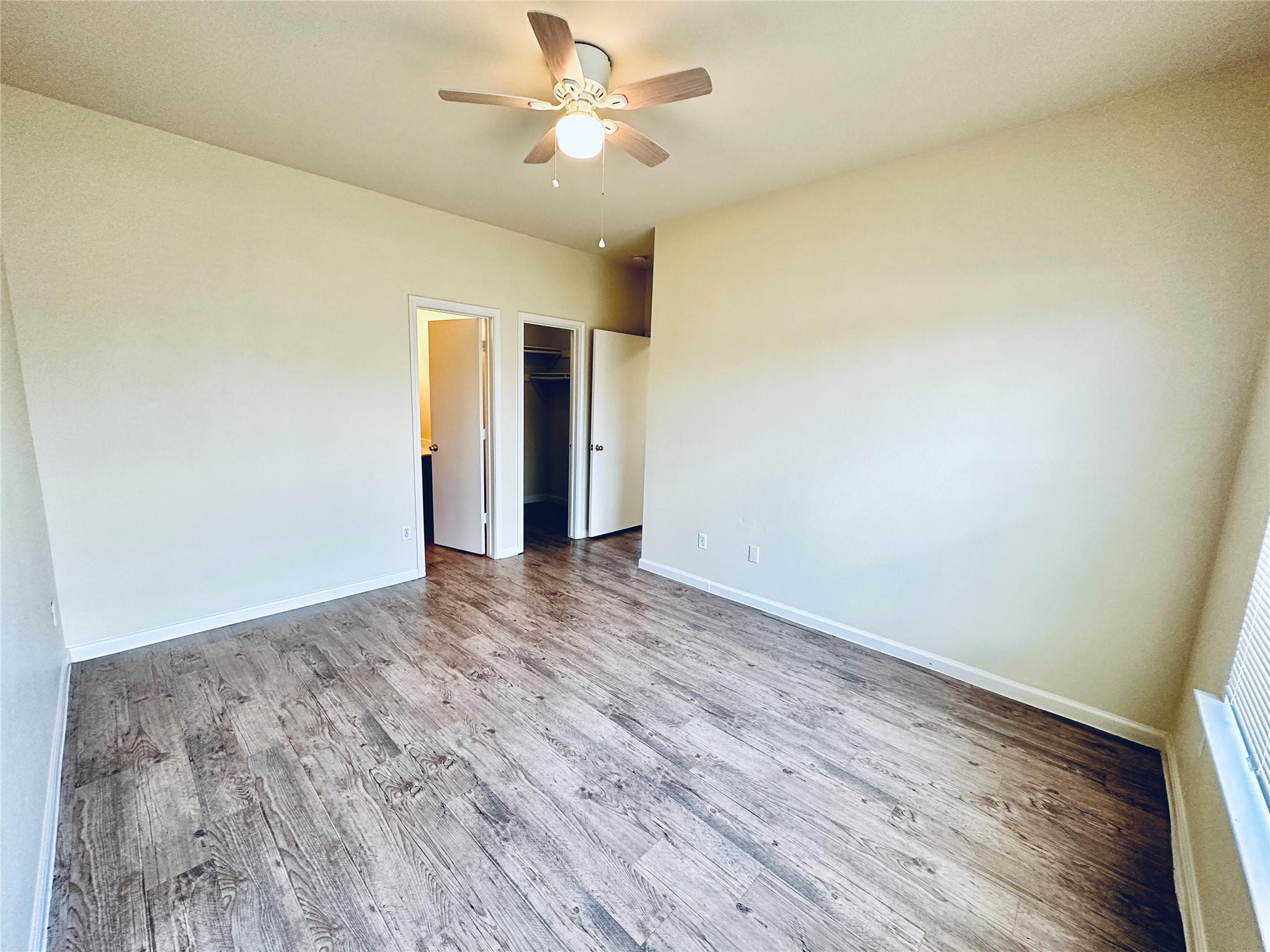 2873 Southampton Way #b Property Photo 25