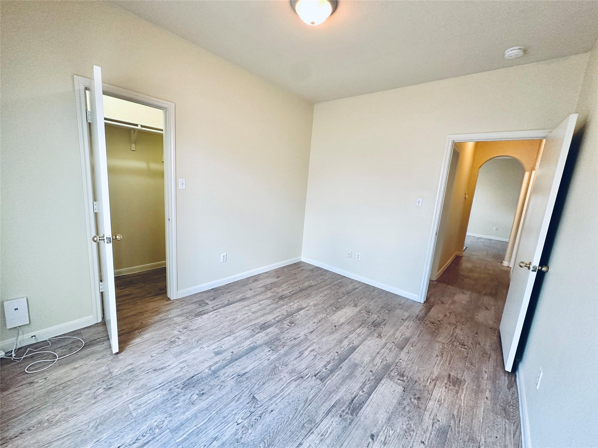 2873 Southampton Way #b Property Photo 38