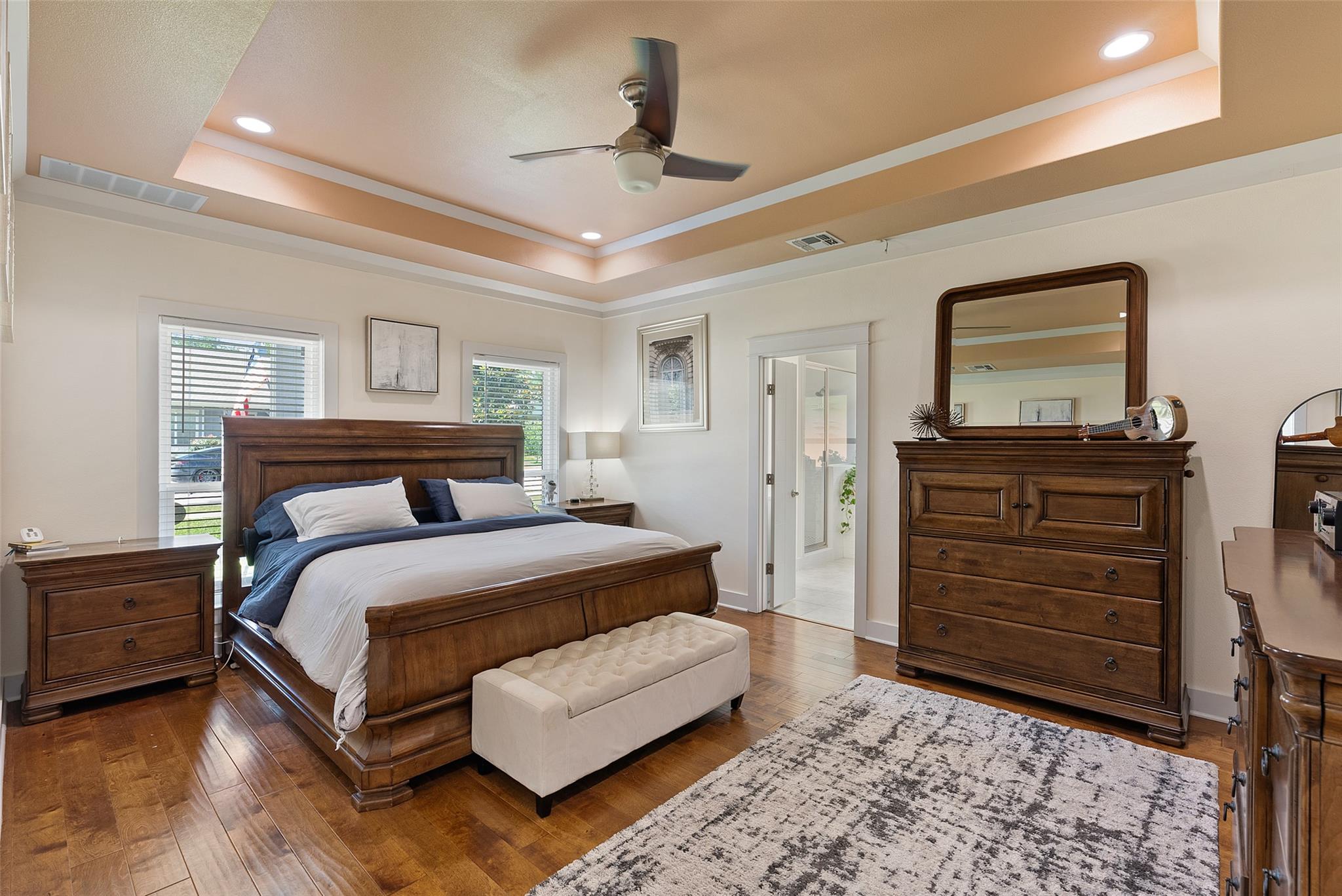 601 W 17th St Property Photo 8