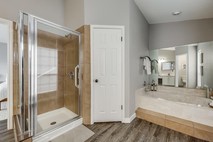 1100 Briargate Dr Property Photo 22