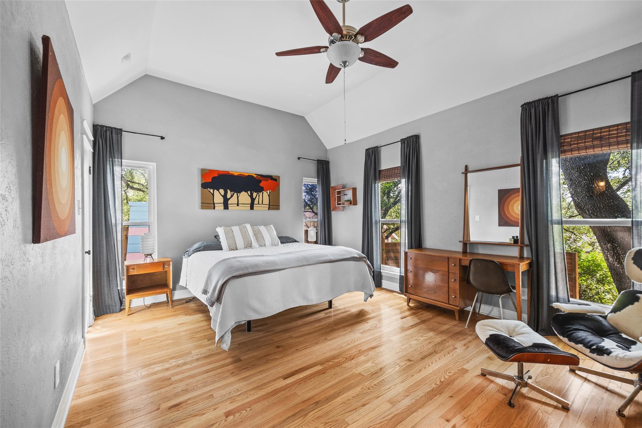 8102 Current Cir Property Photo 3