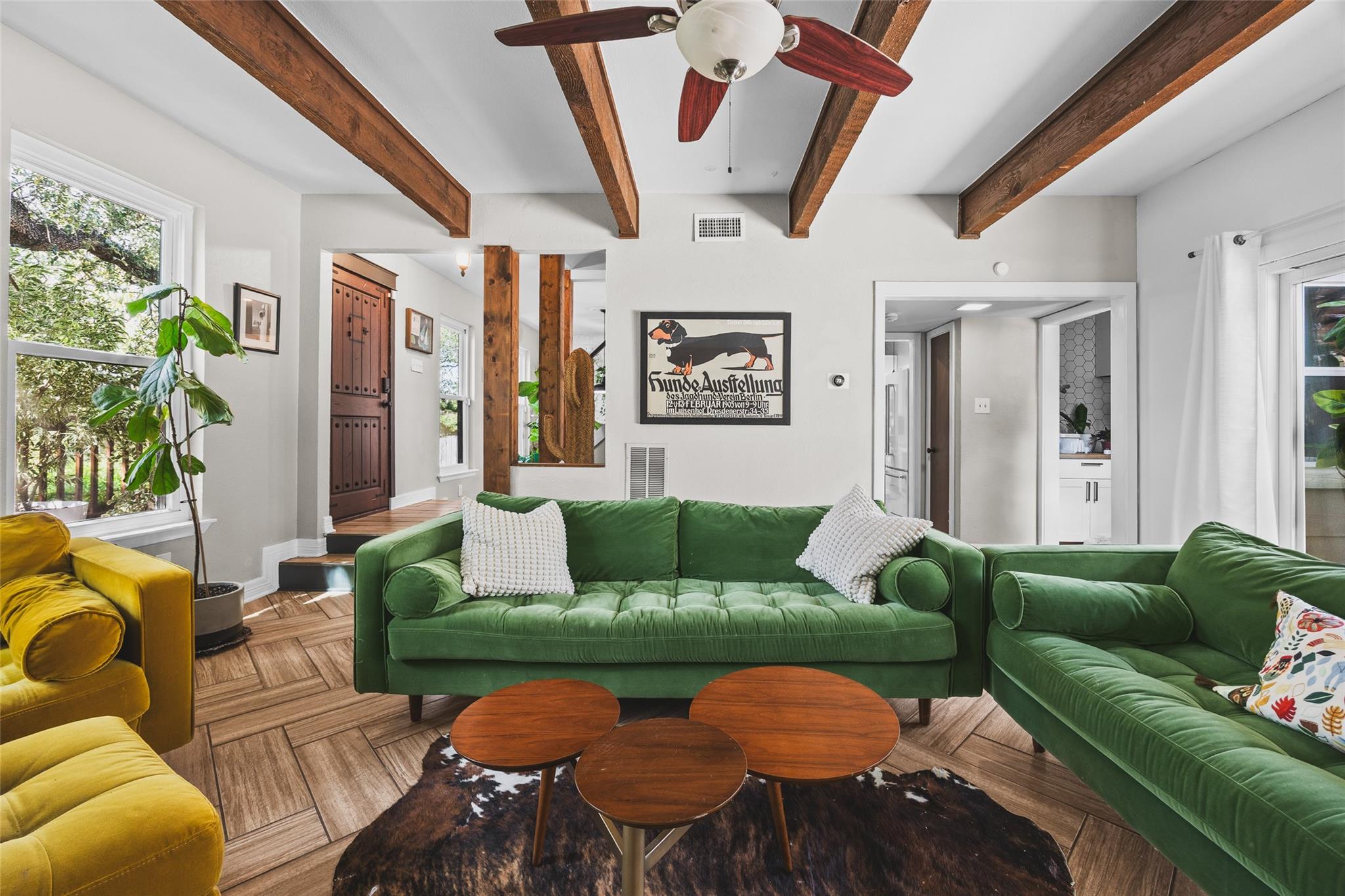 8102 Current Cir Property Photo 10