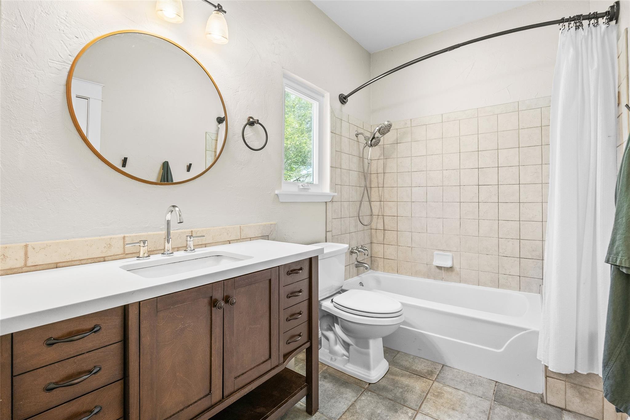 8102 Current Cir Property Photo 22