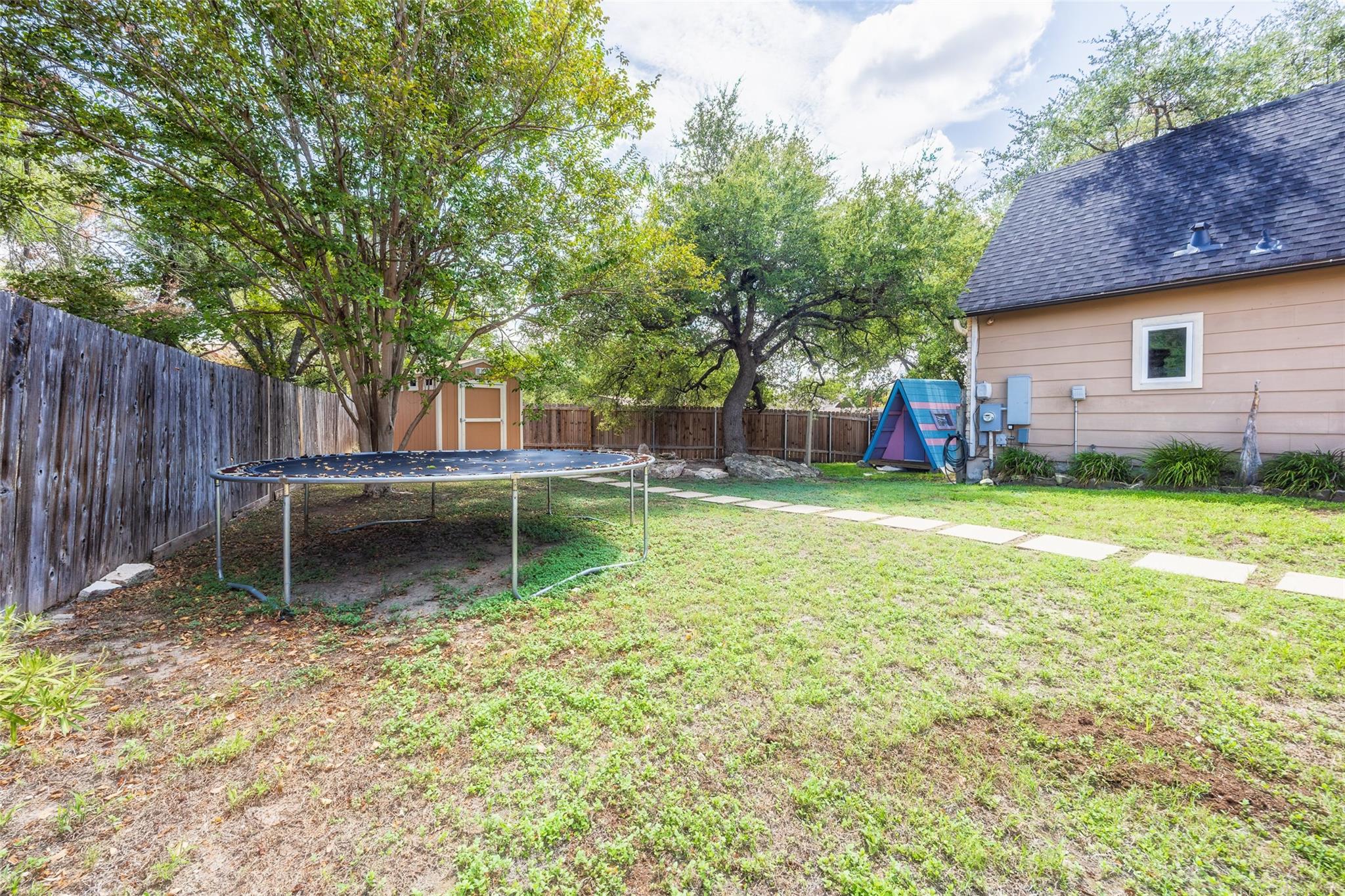 8102 Current Cir Property Photo 29