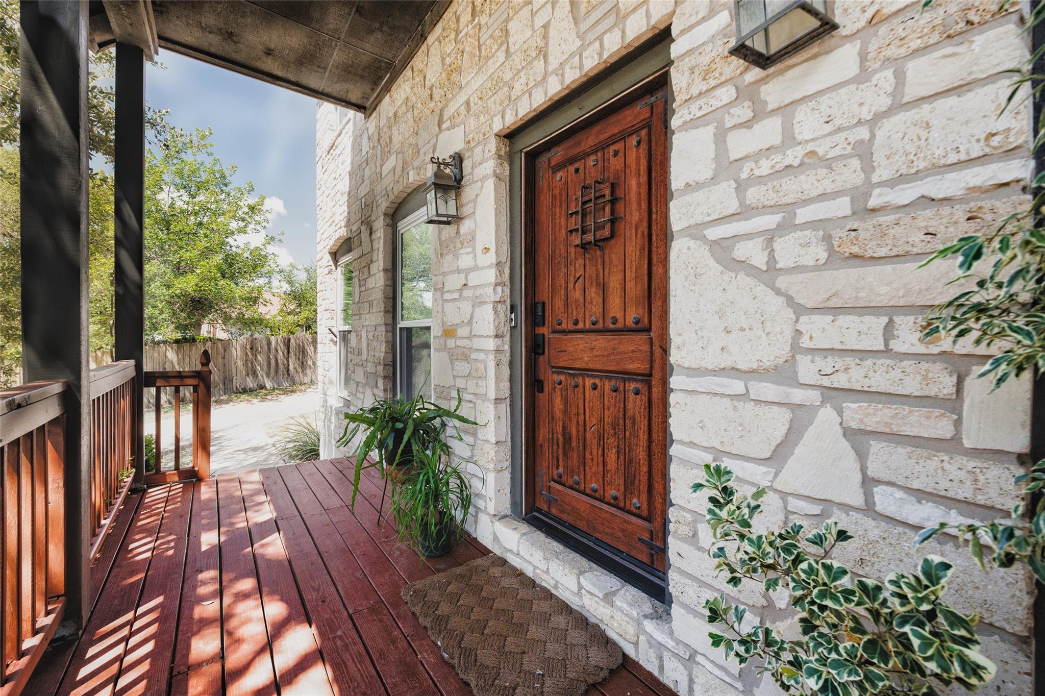 8102 Current Cir Property Photo 36
