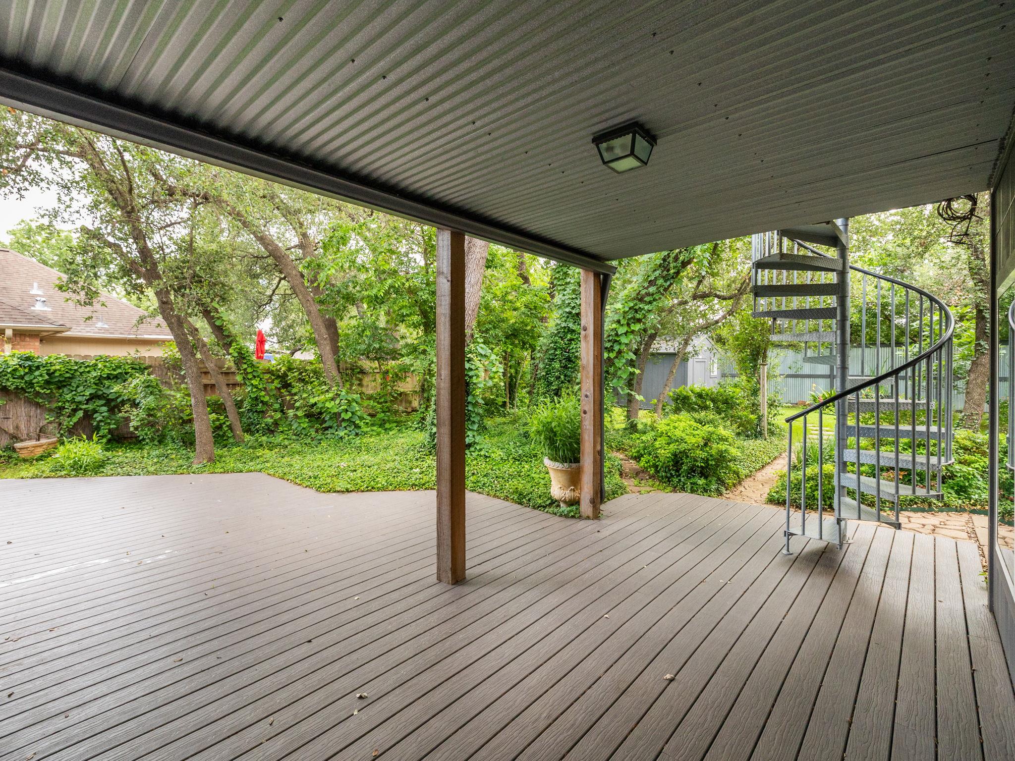 309 N Kings Canyon Dr Property Photo 23