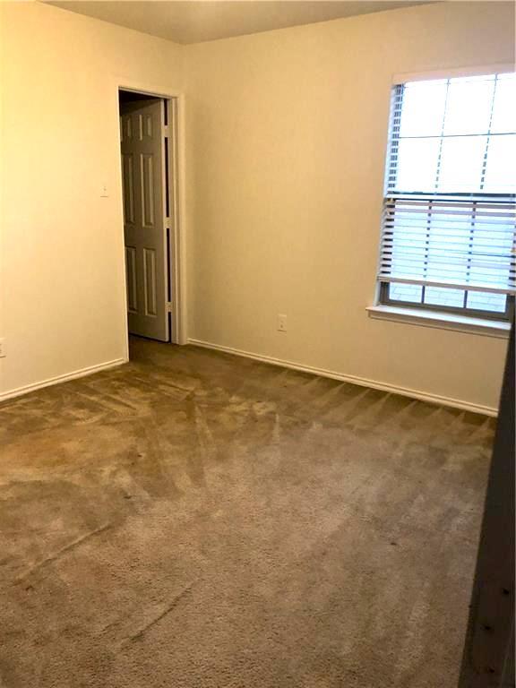 14320 Lake Victor Dr Property Photo 13