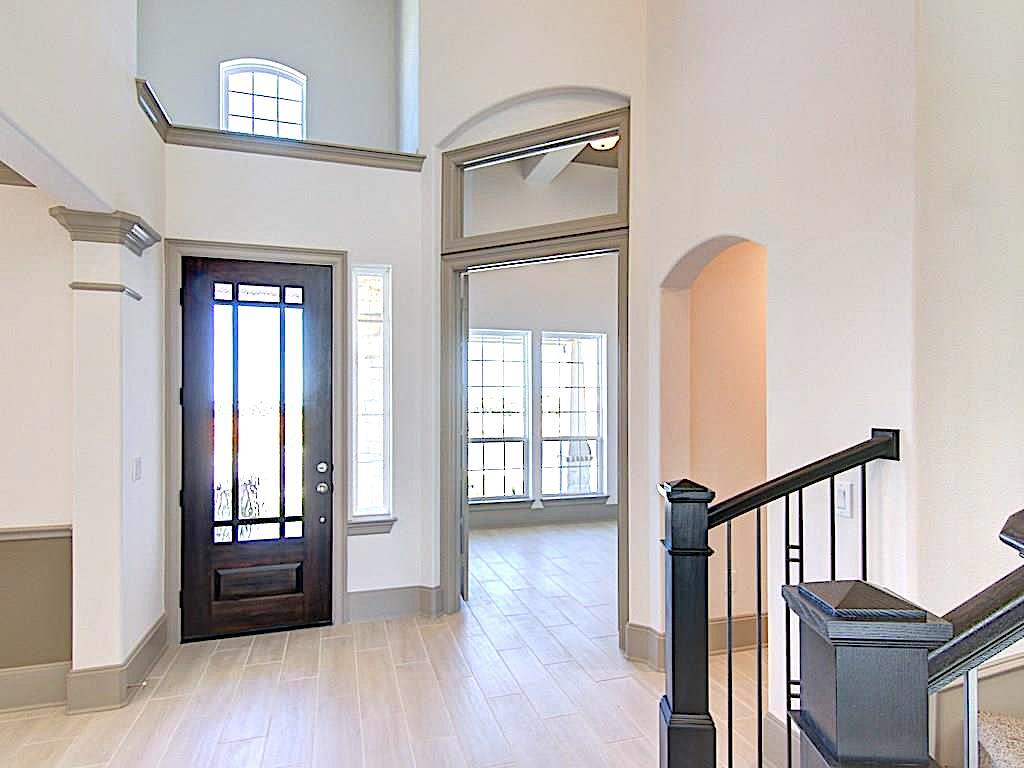 18705 Alonso Pl Property Photo 7