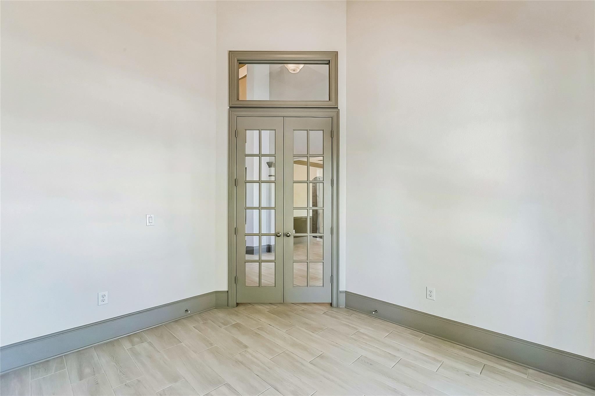18705 Alonso Pl Property Photo 19