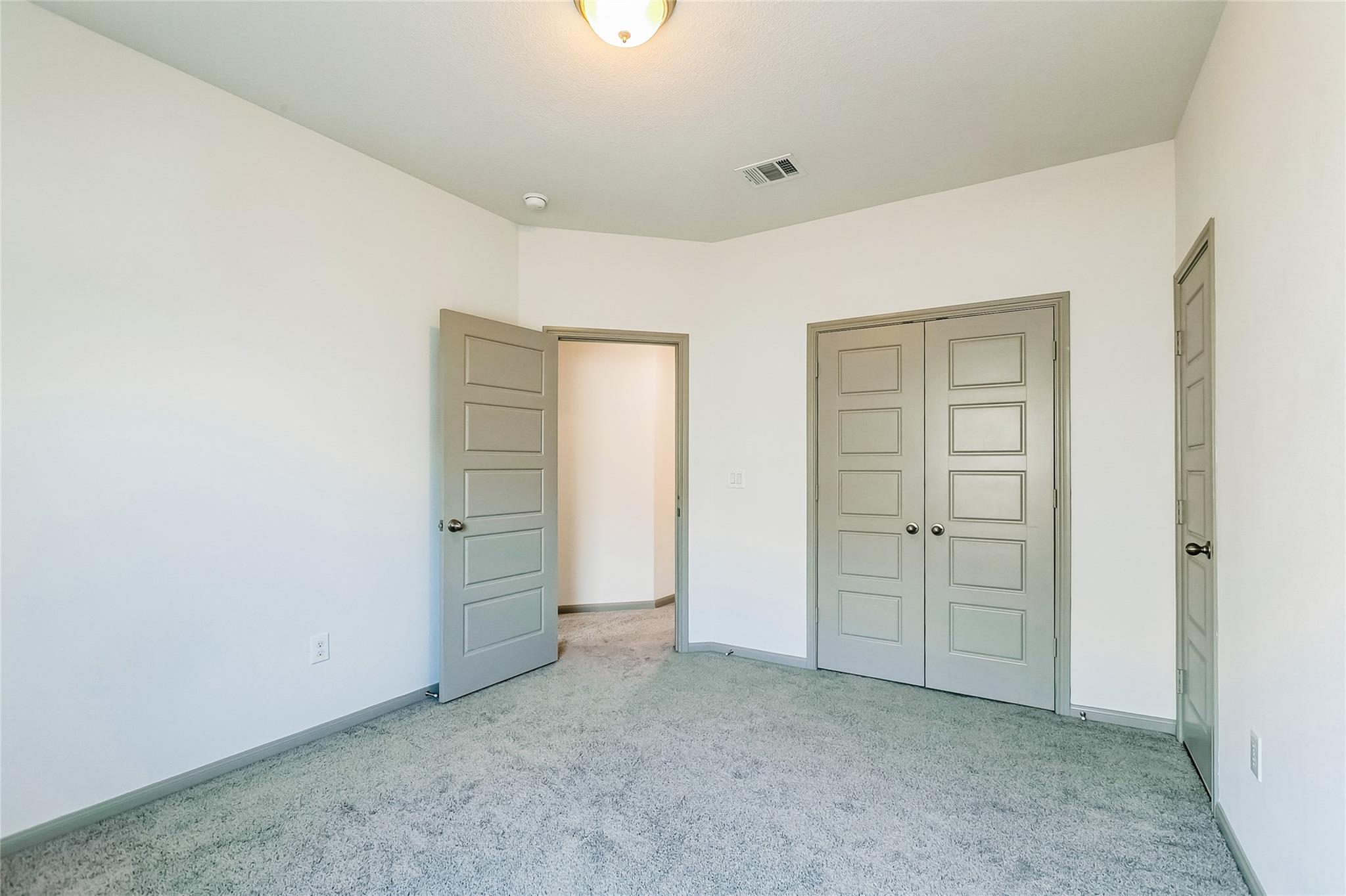 18705 Alonso Pl Property Photo 24