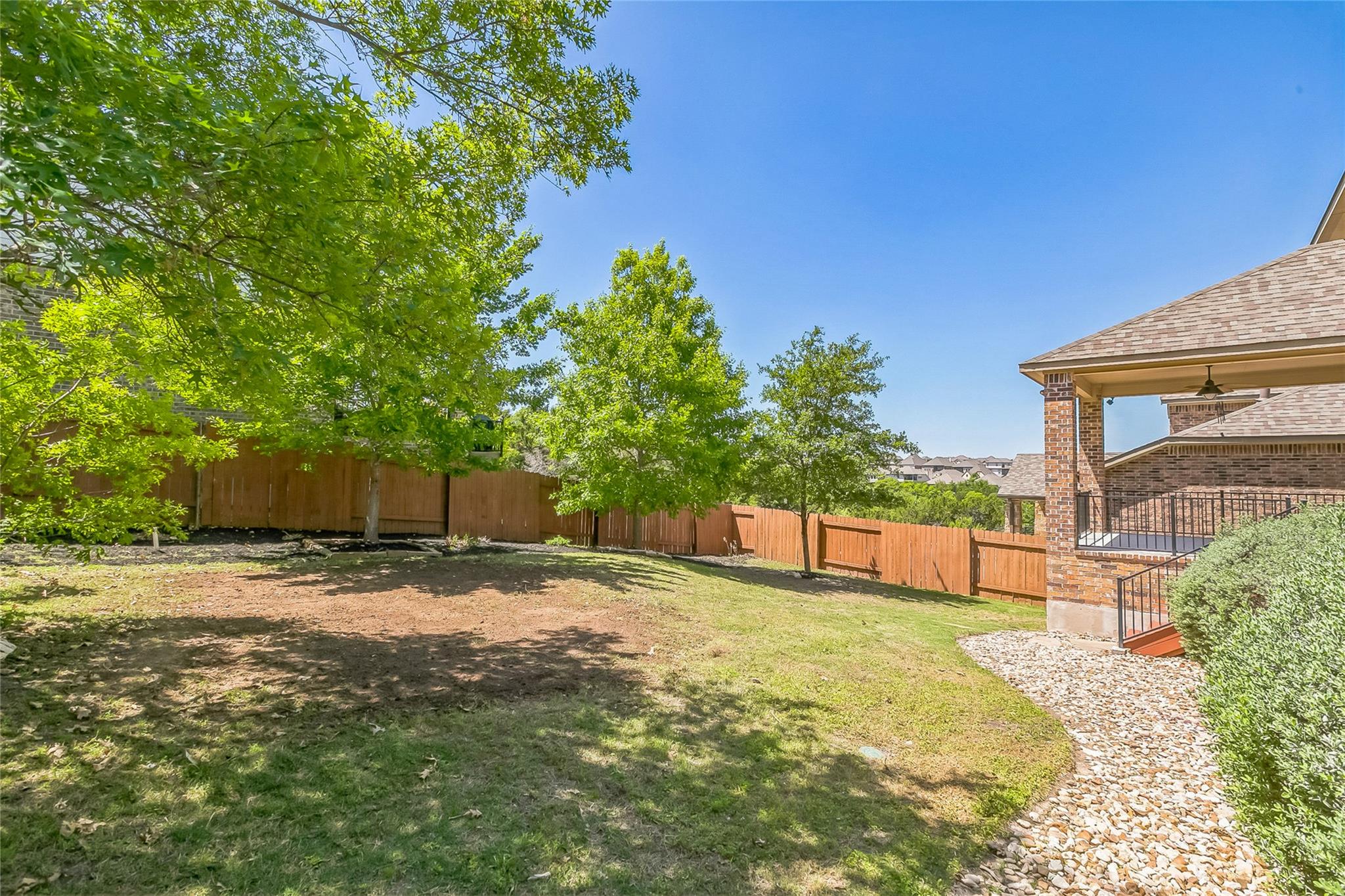 18705 Alonso Pl Property Photo 35