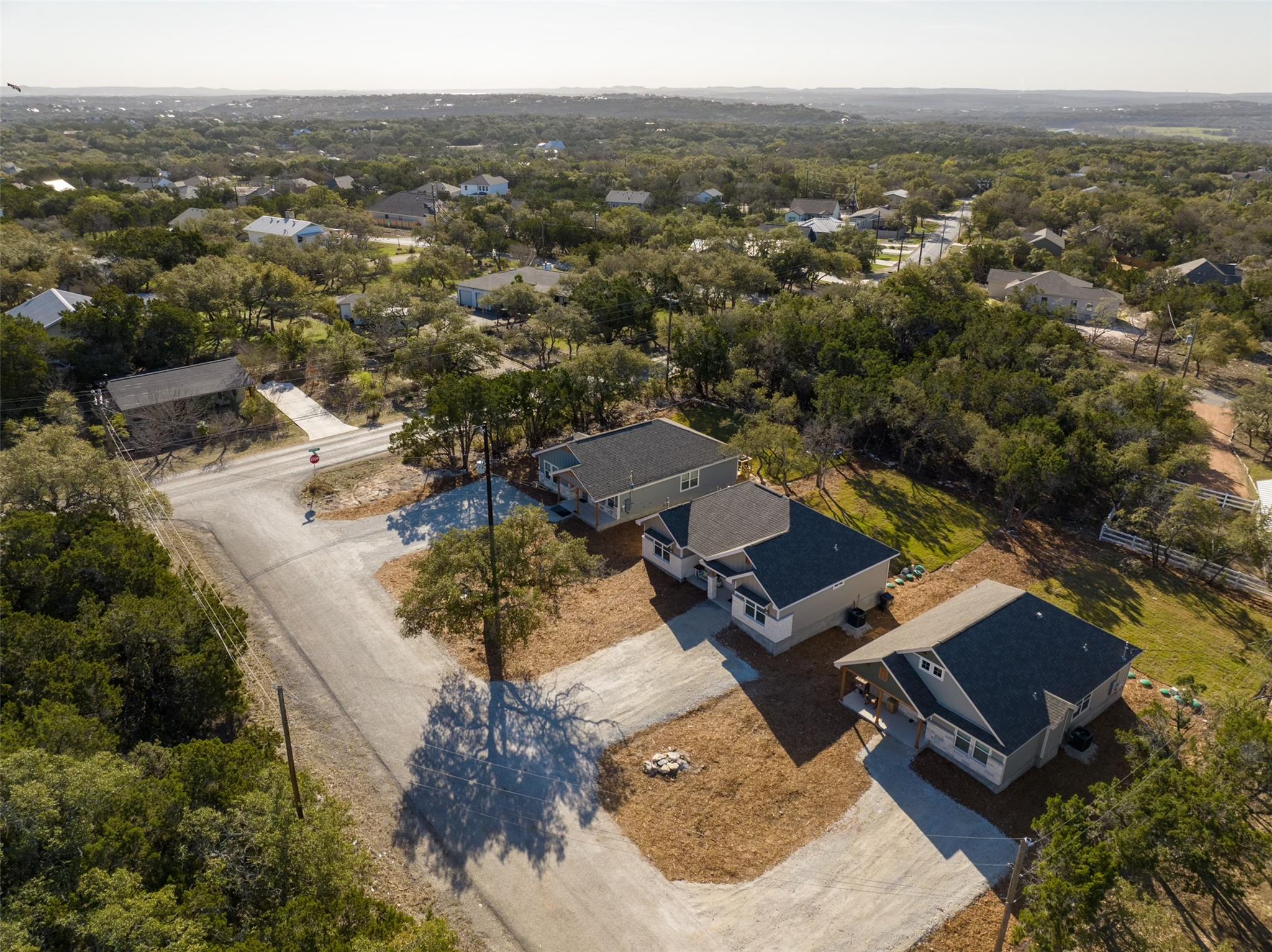 117 Lightning Bolt None Property Photo 12