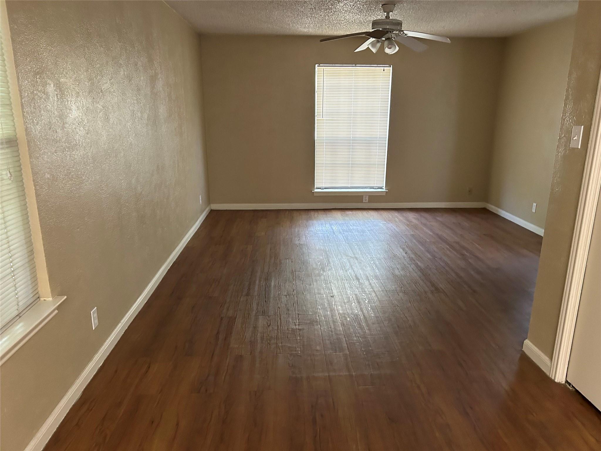 5006 Sara Dr #b Property Photo 10