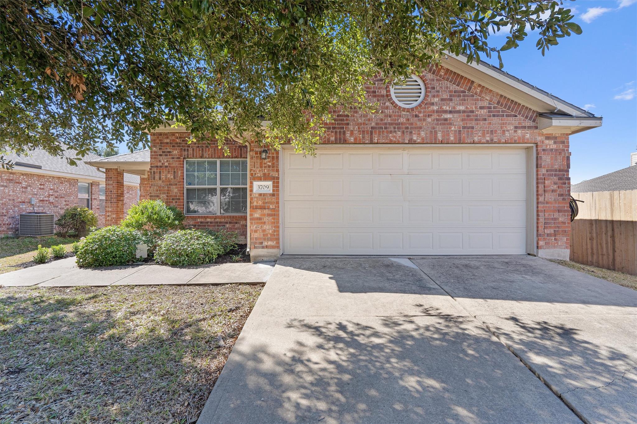 3709 Bandice Ln Property Photo
