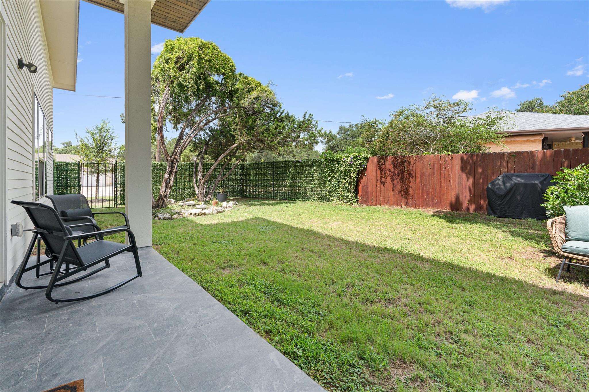 21408 Lakefront Dr Property Photo 33