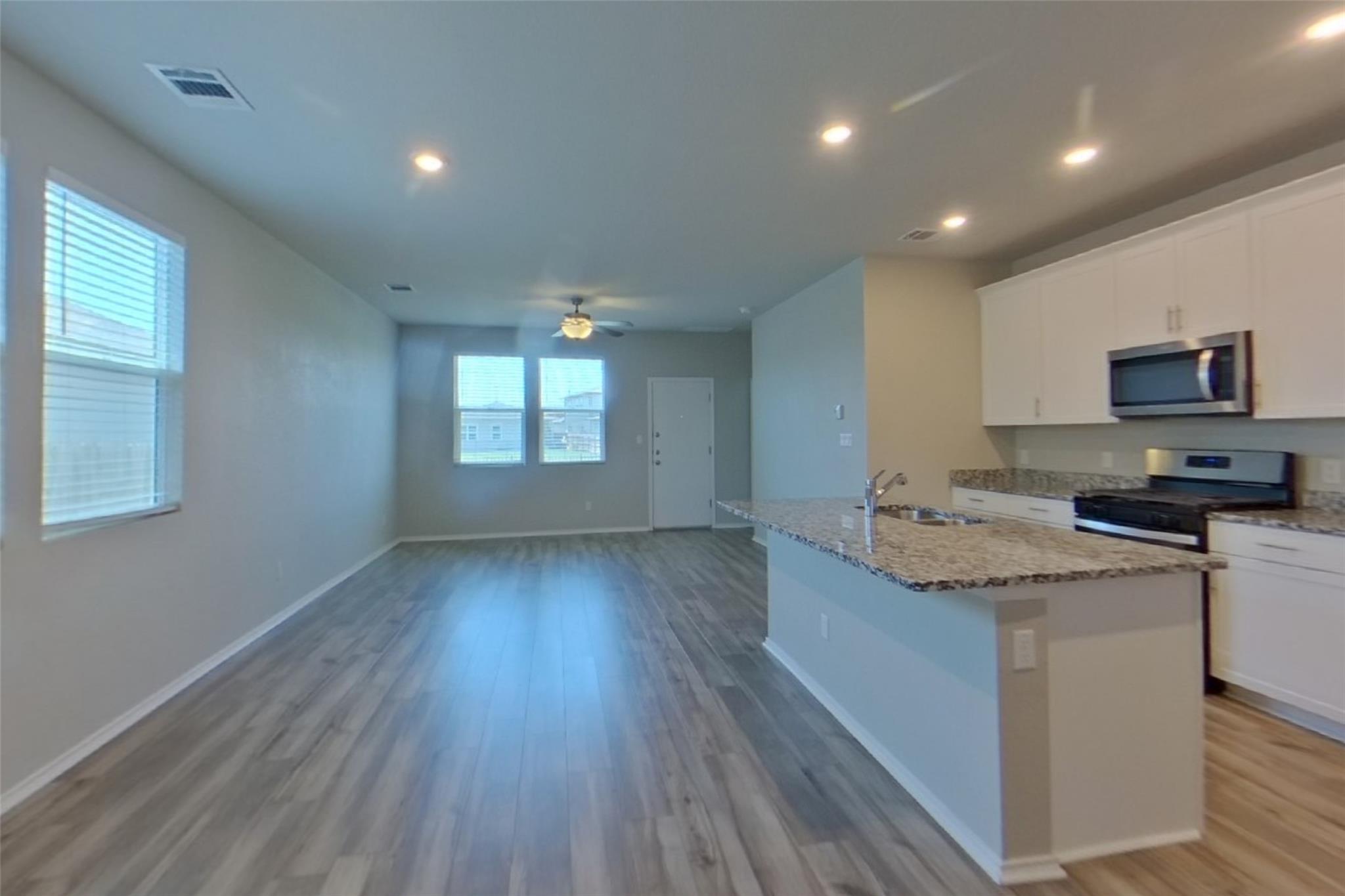 5200 Saddle Club Dr Property Photo 3