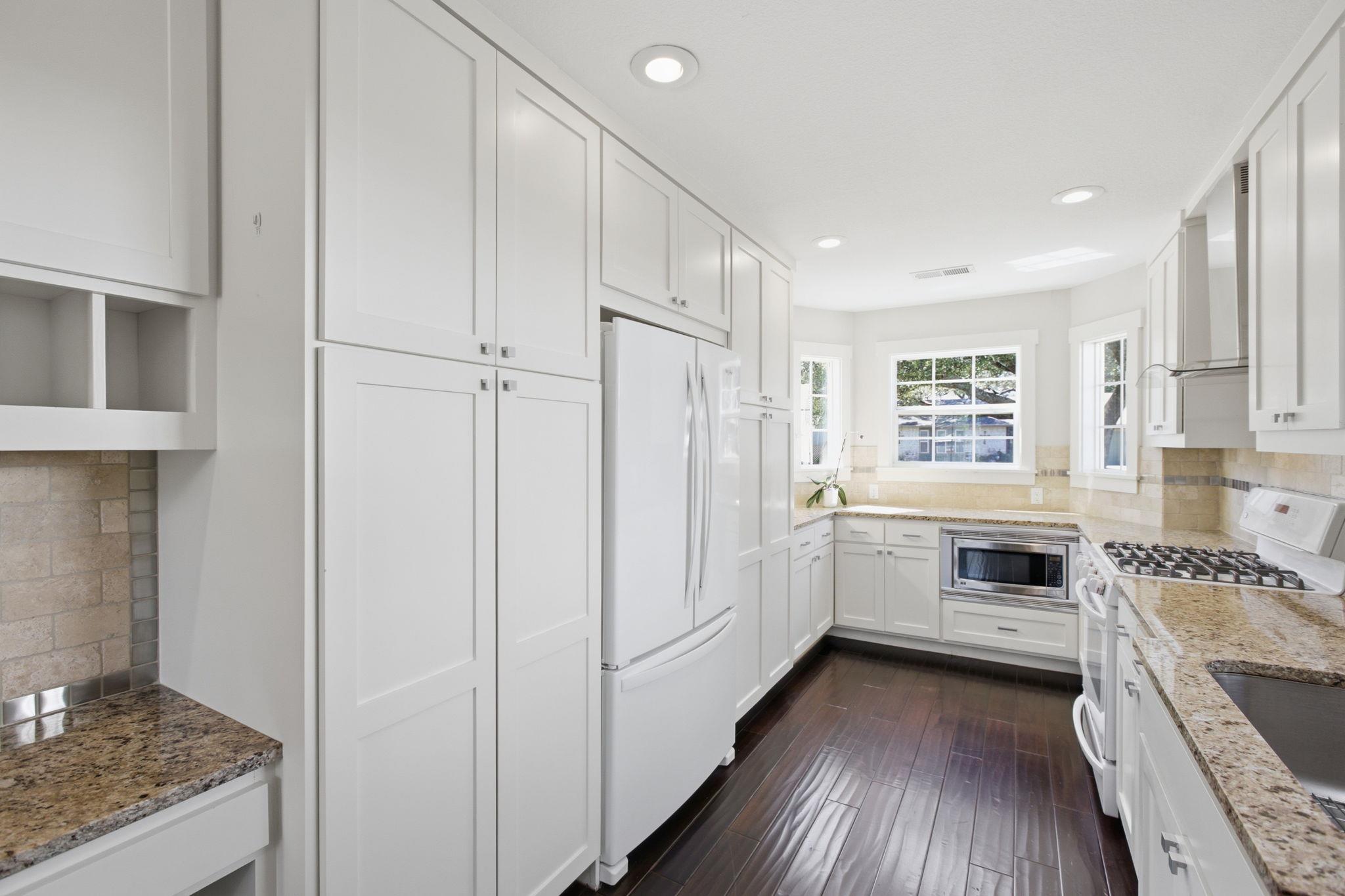 3902 Hawkshead Dr Property Photo 13