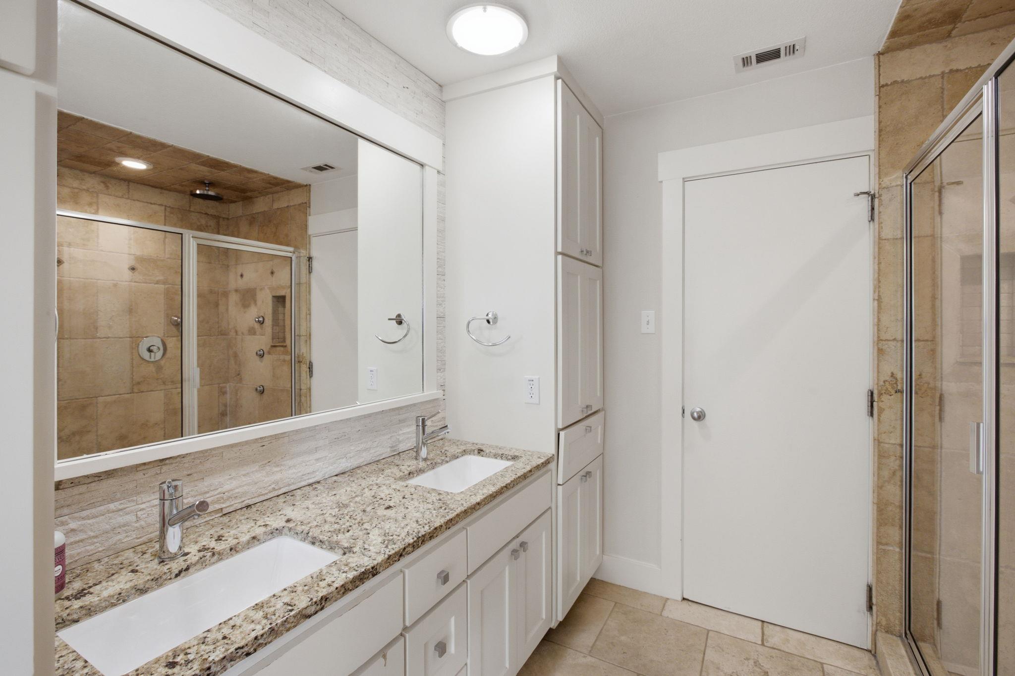 3902 Hawkshead Dr Property Photo 23