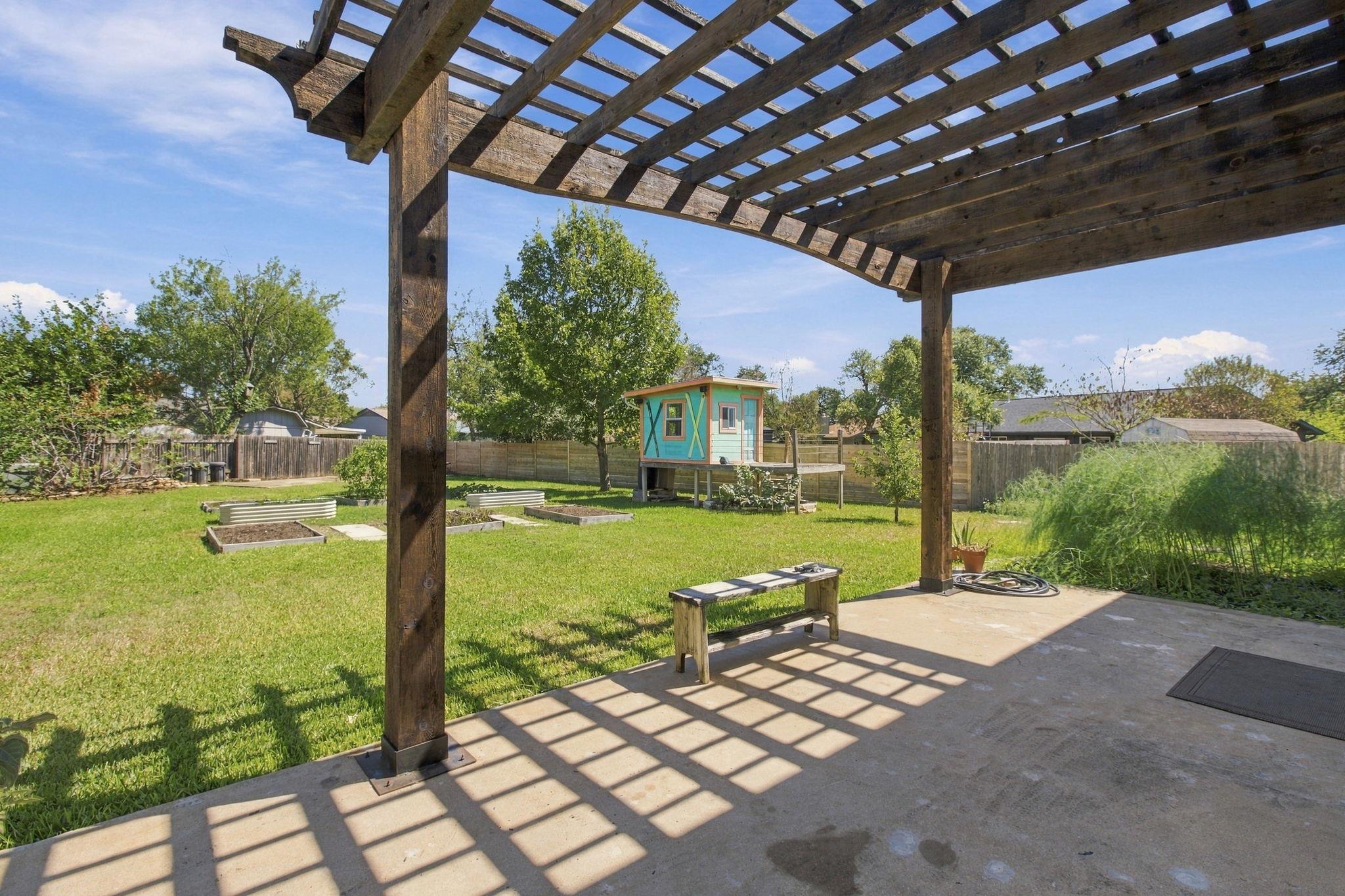 3902 Hawkshead Dr Property Photo 33