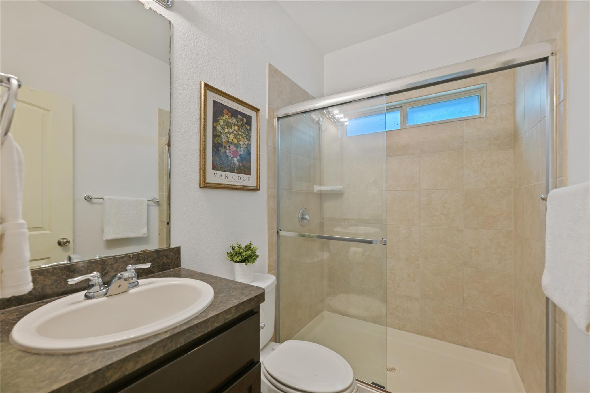 4611 Esper Ln #324 Property Photo 9