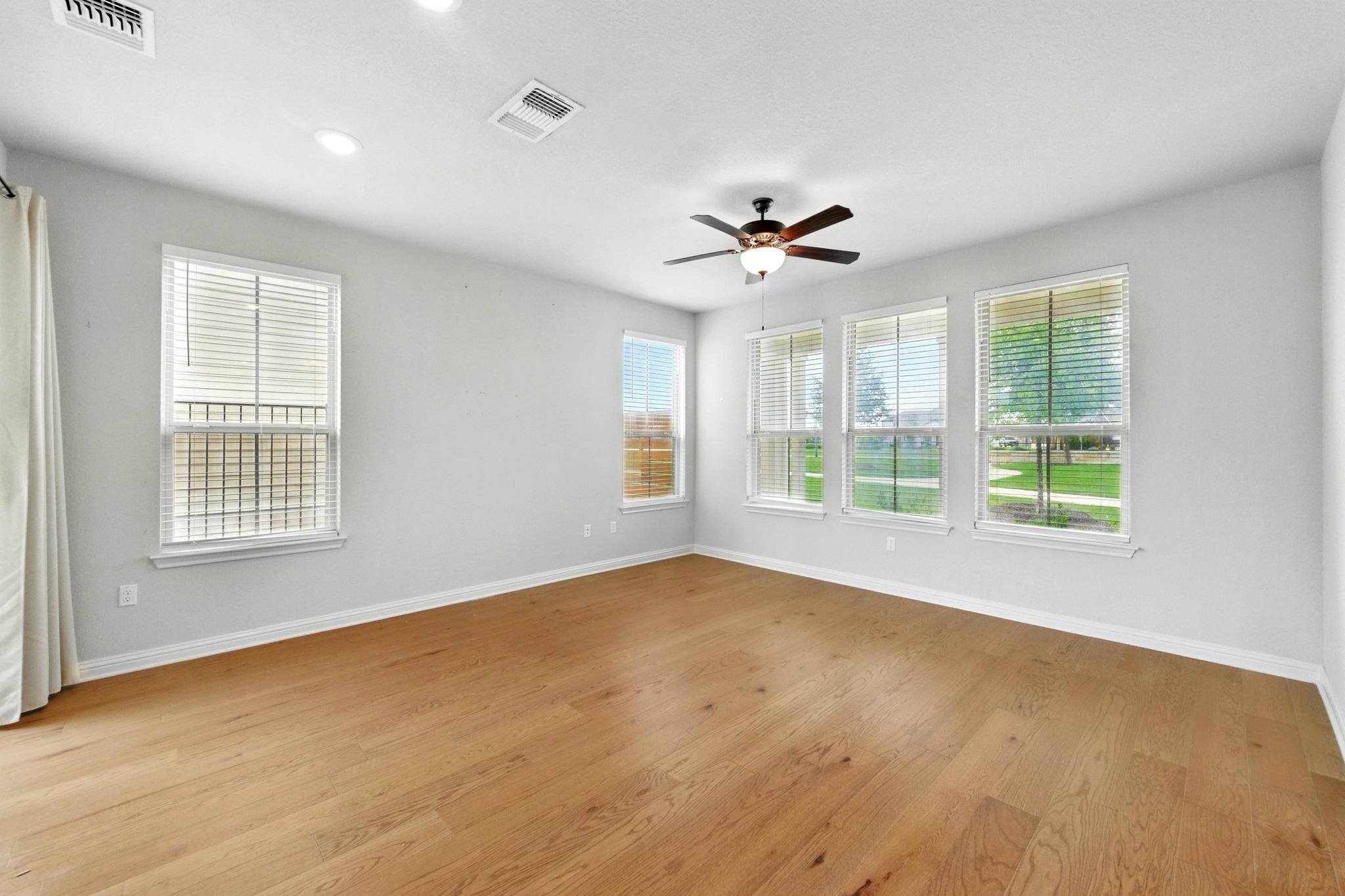 8007 Orizzonte St Property Photo 5