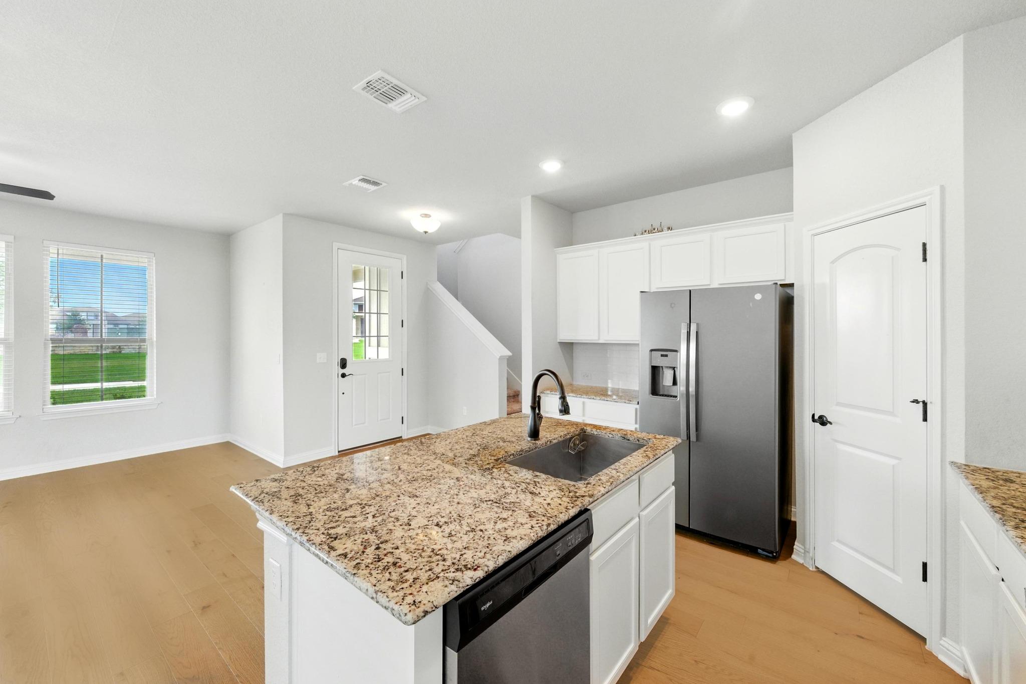 8007 Orizzonte St Property Photo 13