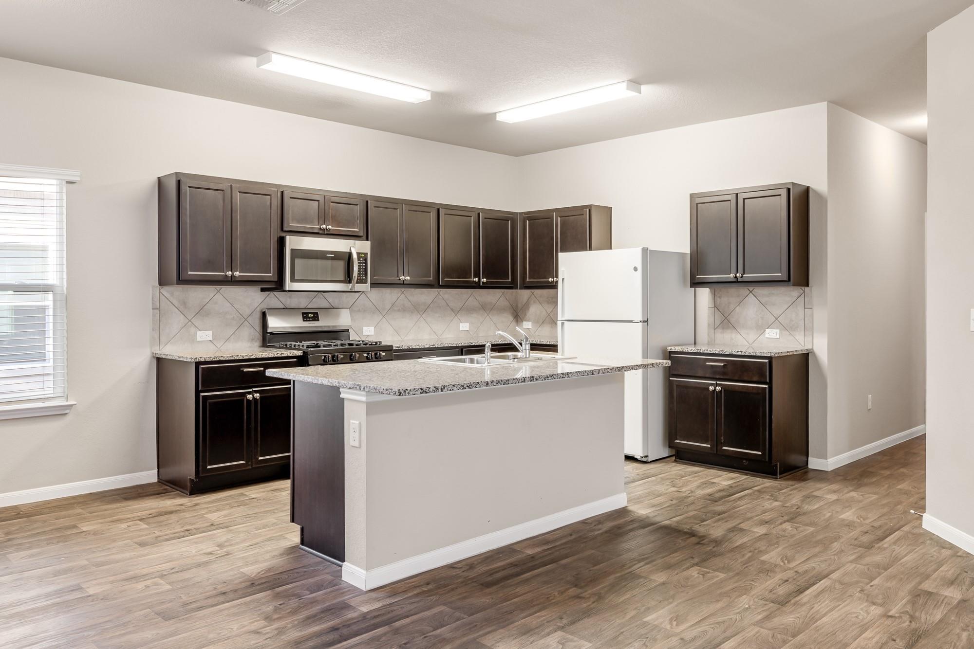 365 Cibolo Creek Dr Property Photo 8
