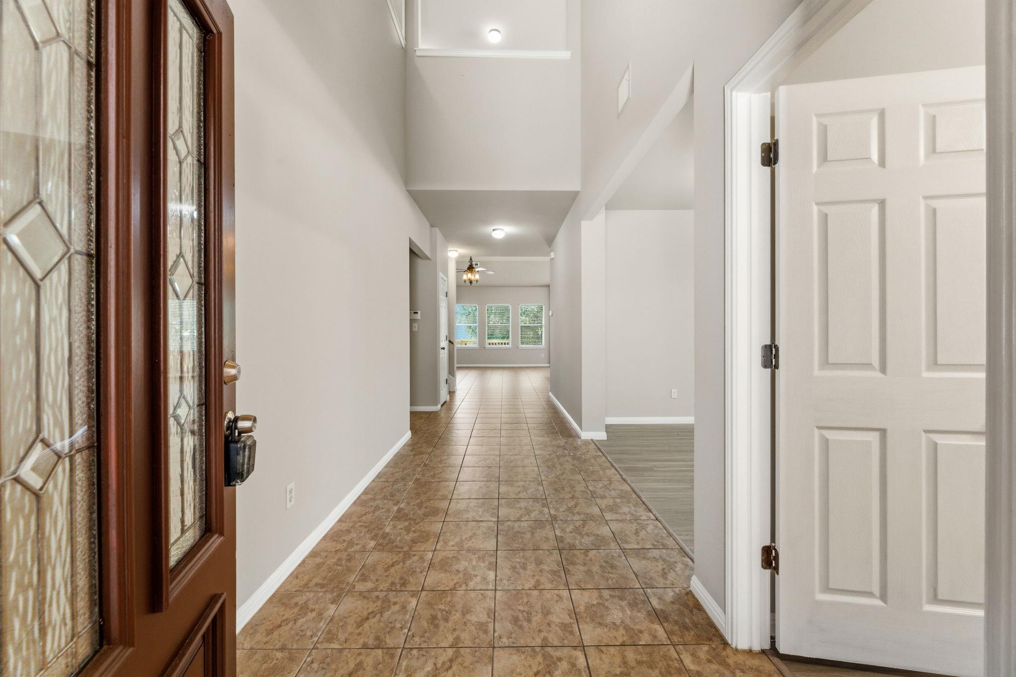 1216 Willowbrook Dr Property Photo 10
