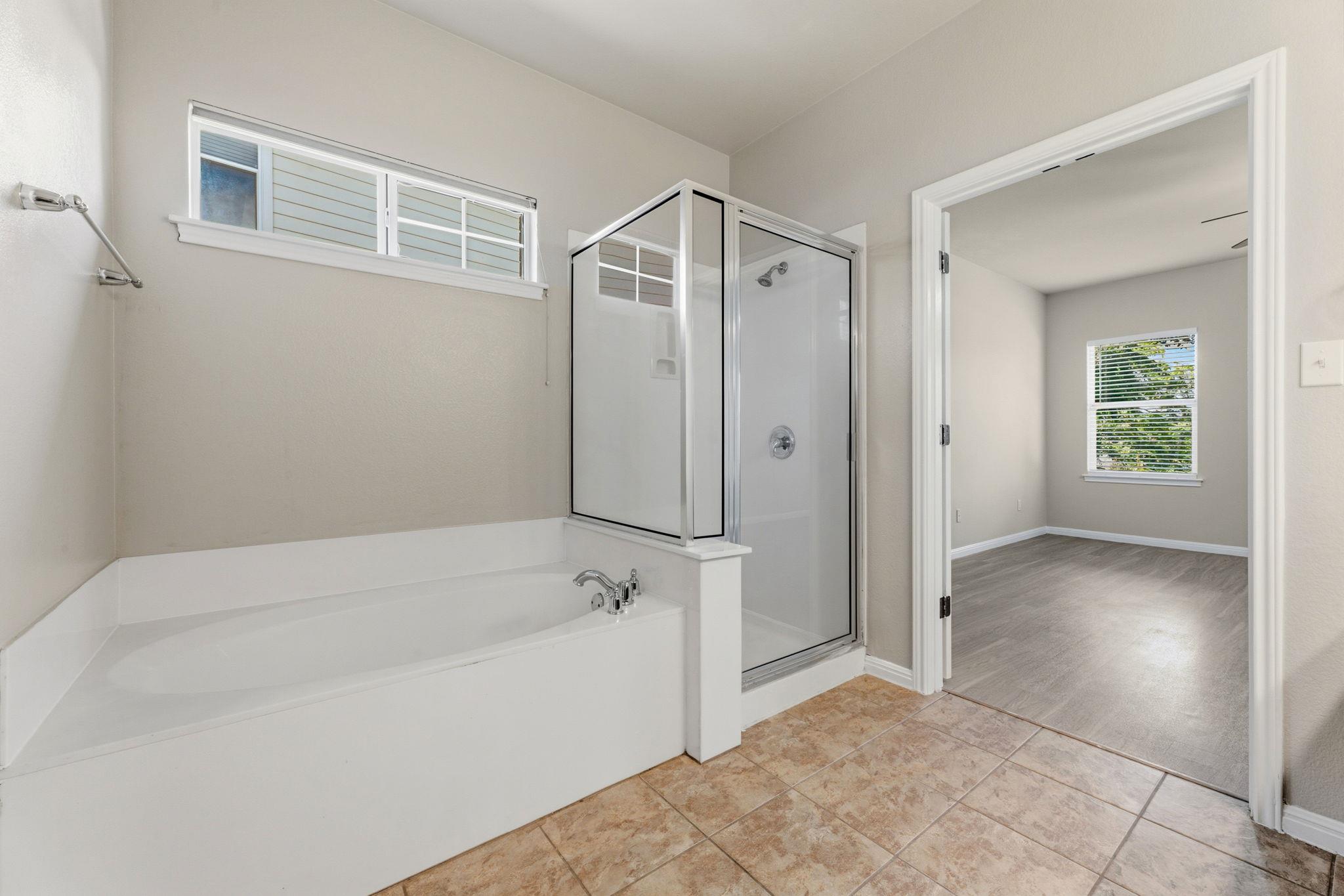 1216 Willowbrook Dr Property Photo 36