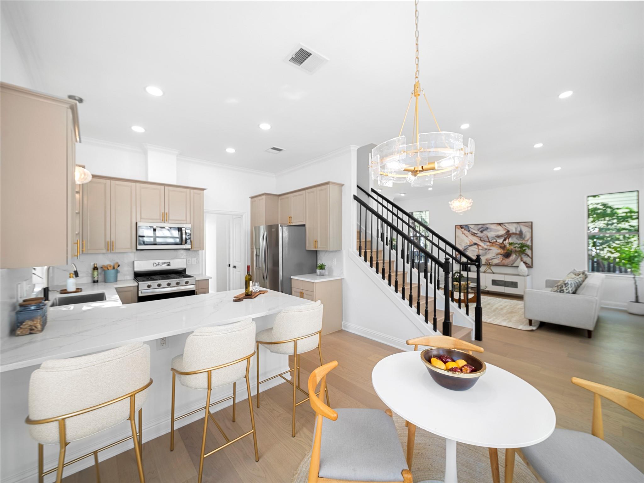5209 Evans Ave #a Property Photo 3