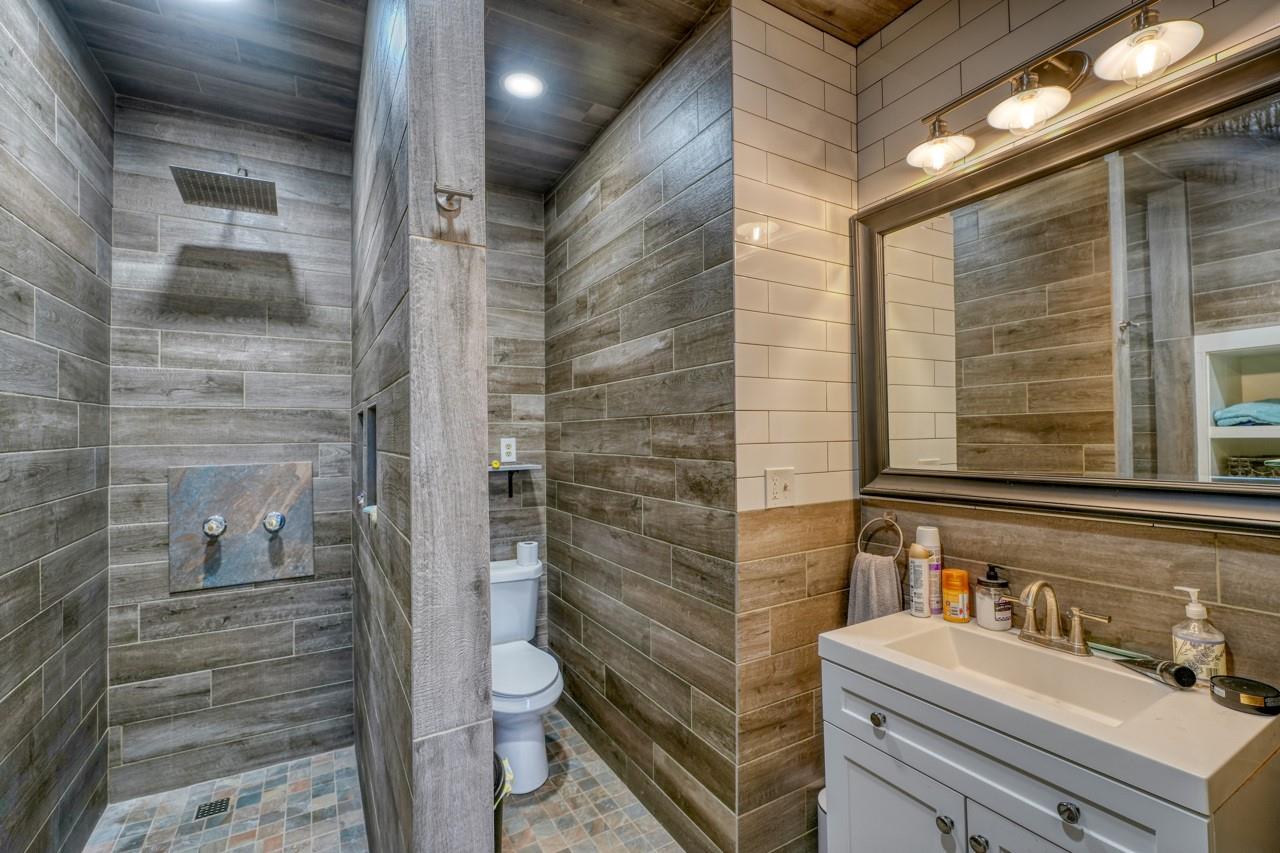 105 Old No 9 Property Photo 20