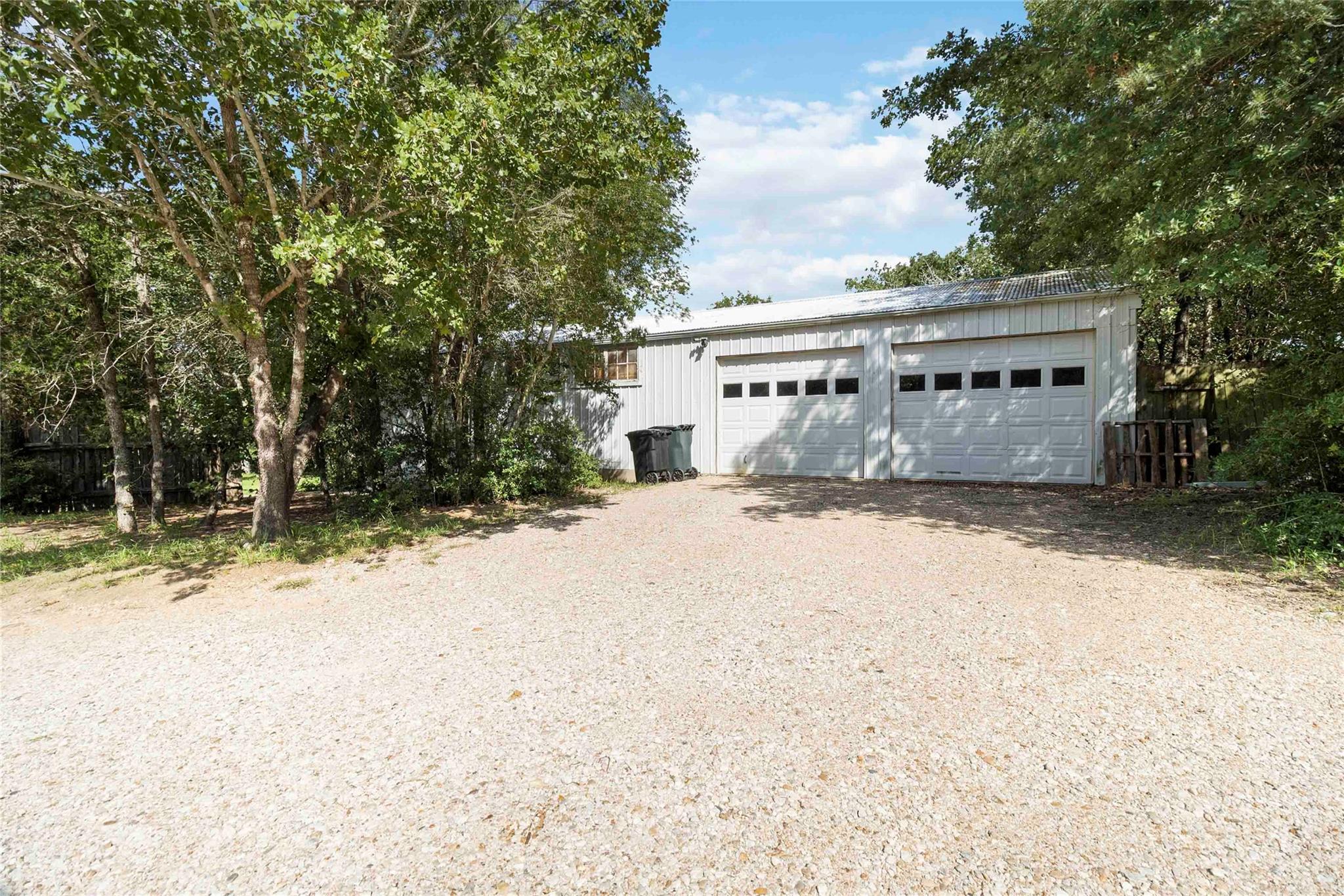 208 Old Potato Rd Property Photo 31