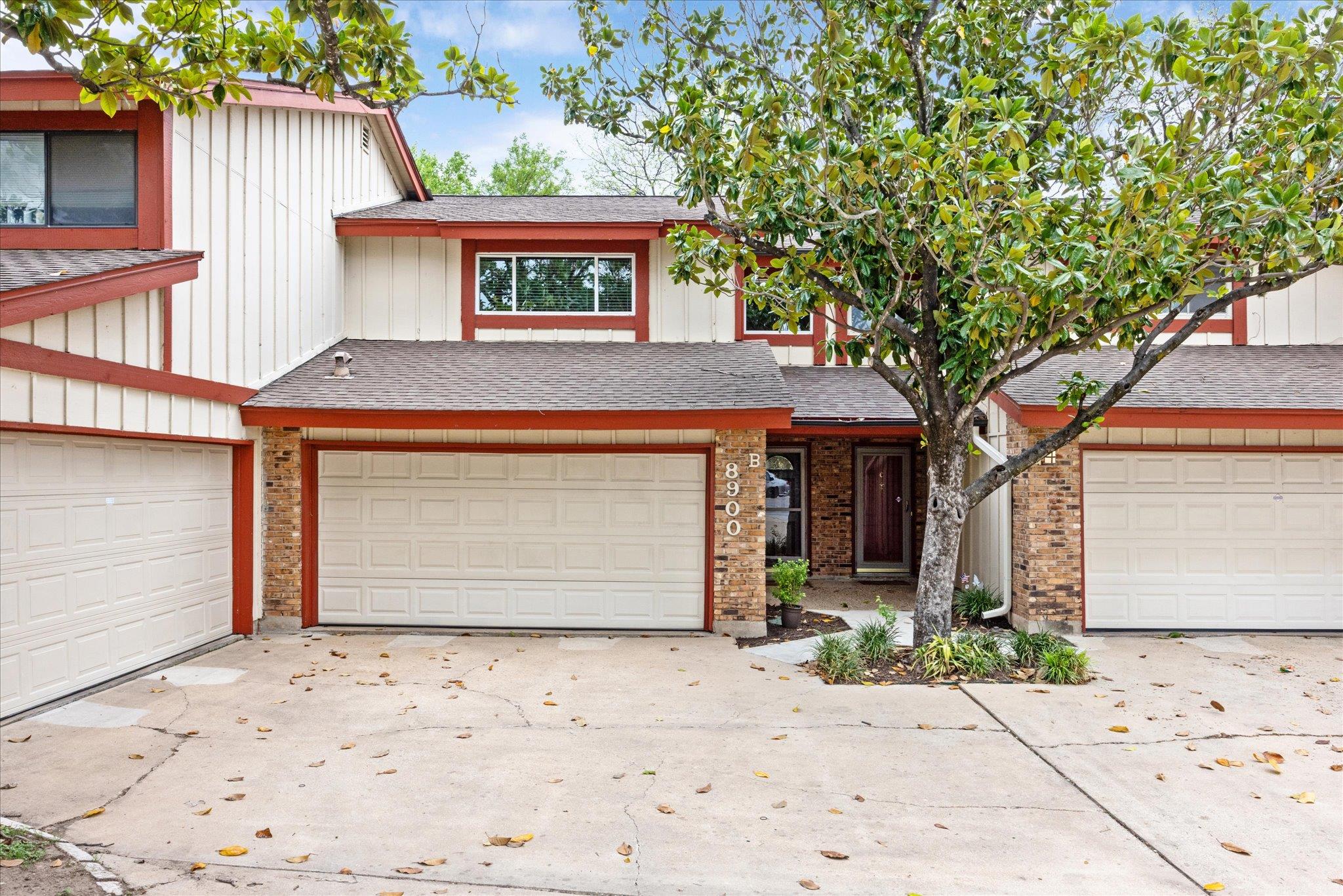8900 Parkfield Dr B Property Photo 18
