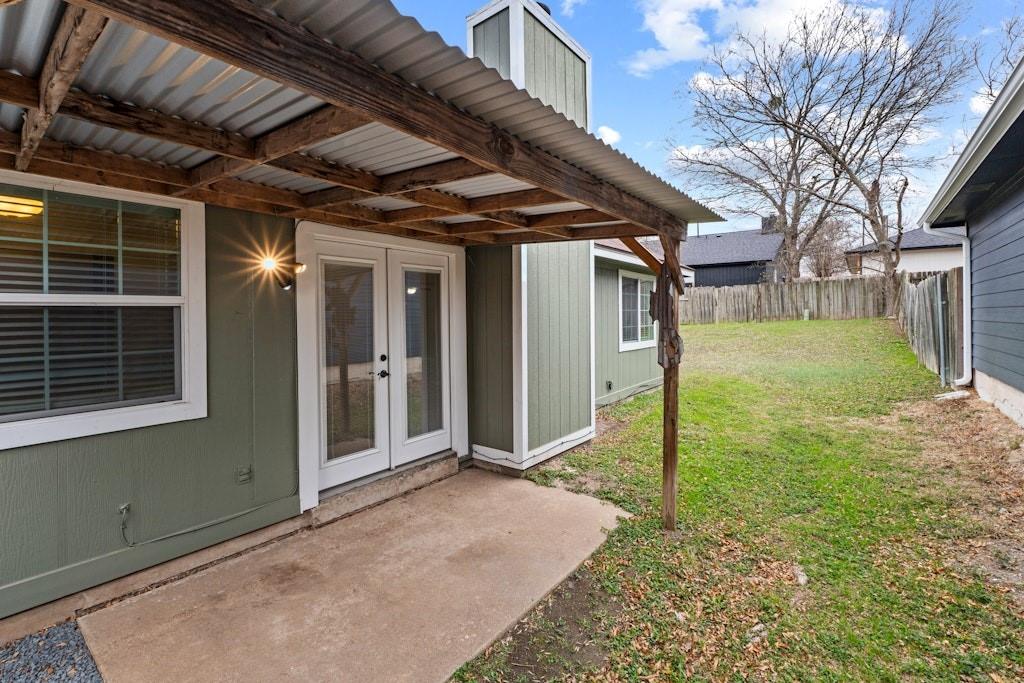 1809 Golden Pheasant Dr Property Photo 15