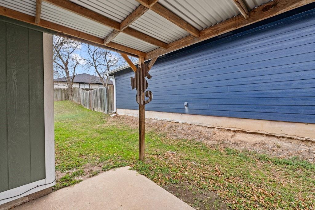 1809 Golden Pheasant Dr Property Photo 16
