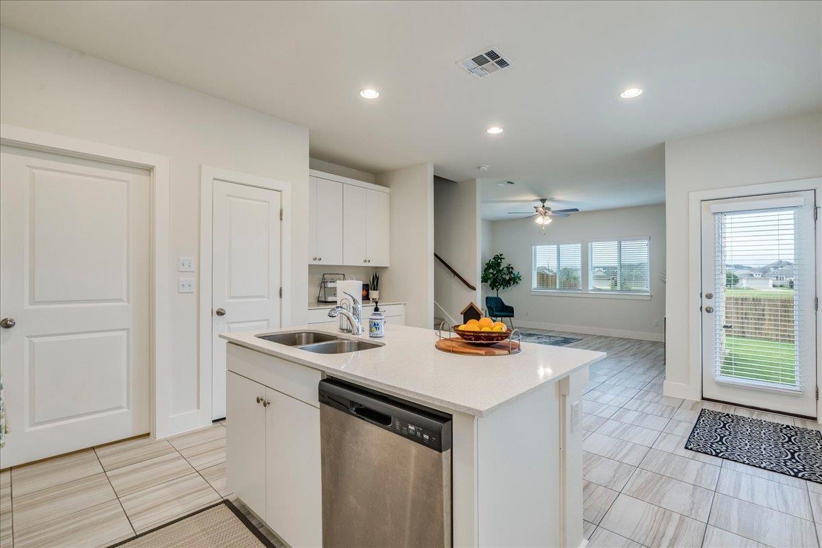 439 White Steppe Way #51 Property Photo 3