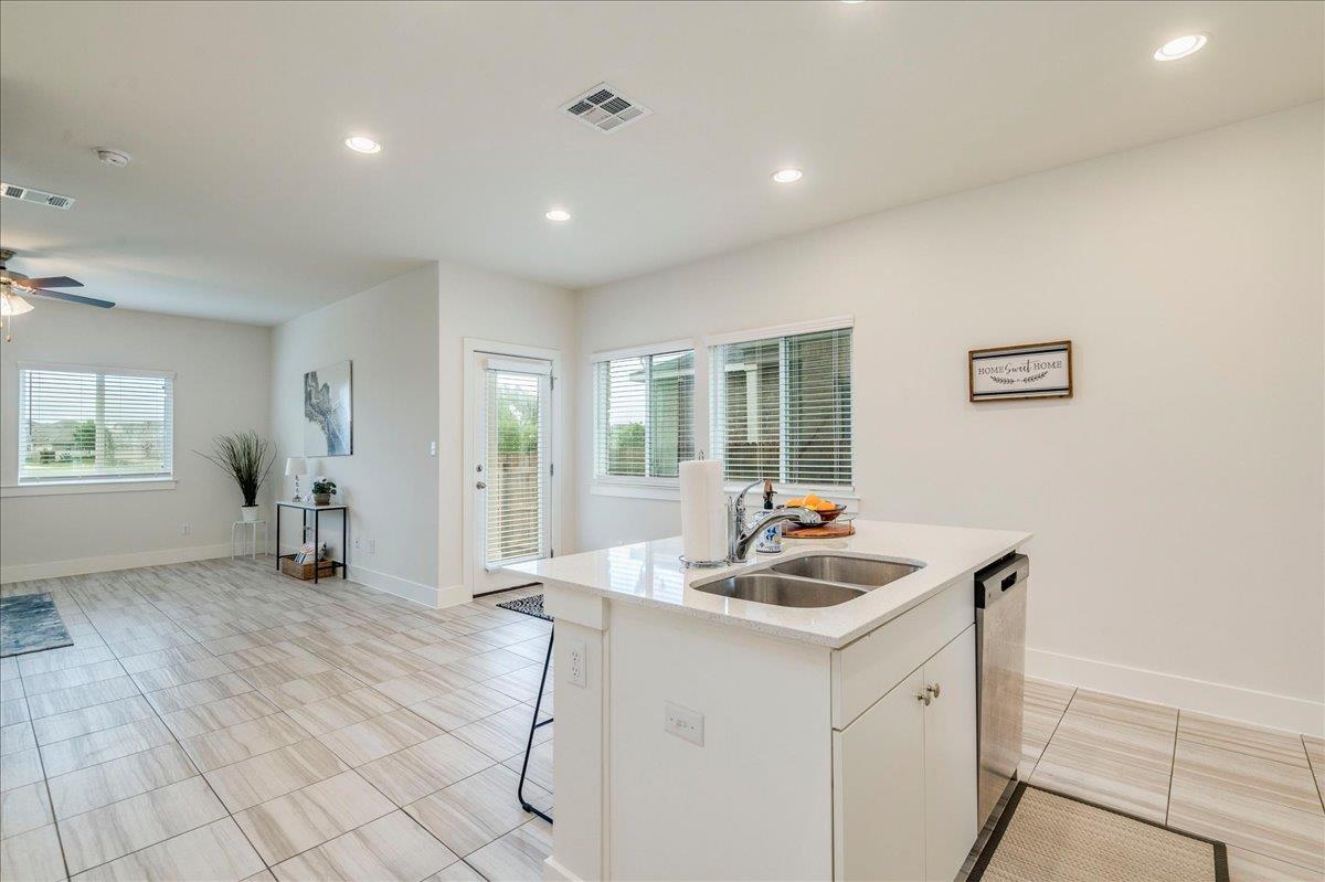439 White Steppe Way #51 Property Photo 6
