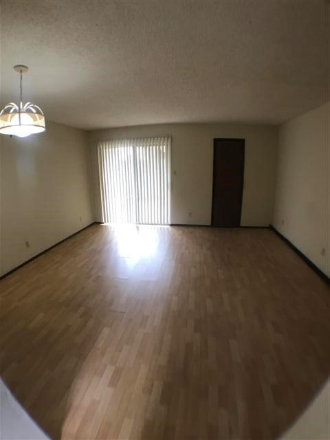 630 Maiden Ln C Property Photo 3