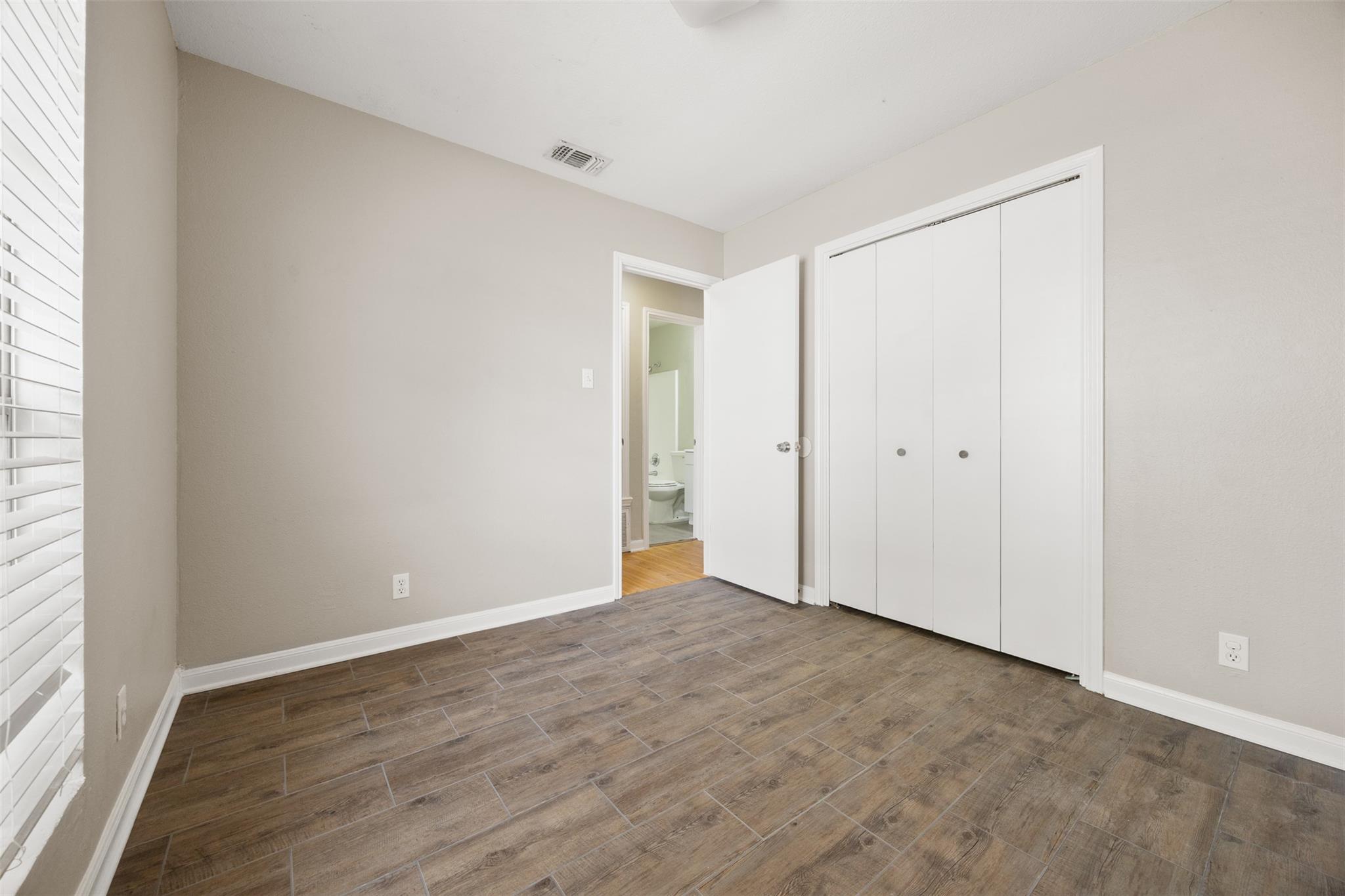 1905 Margalene Way #a Property Photo 4