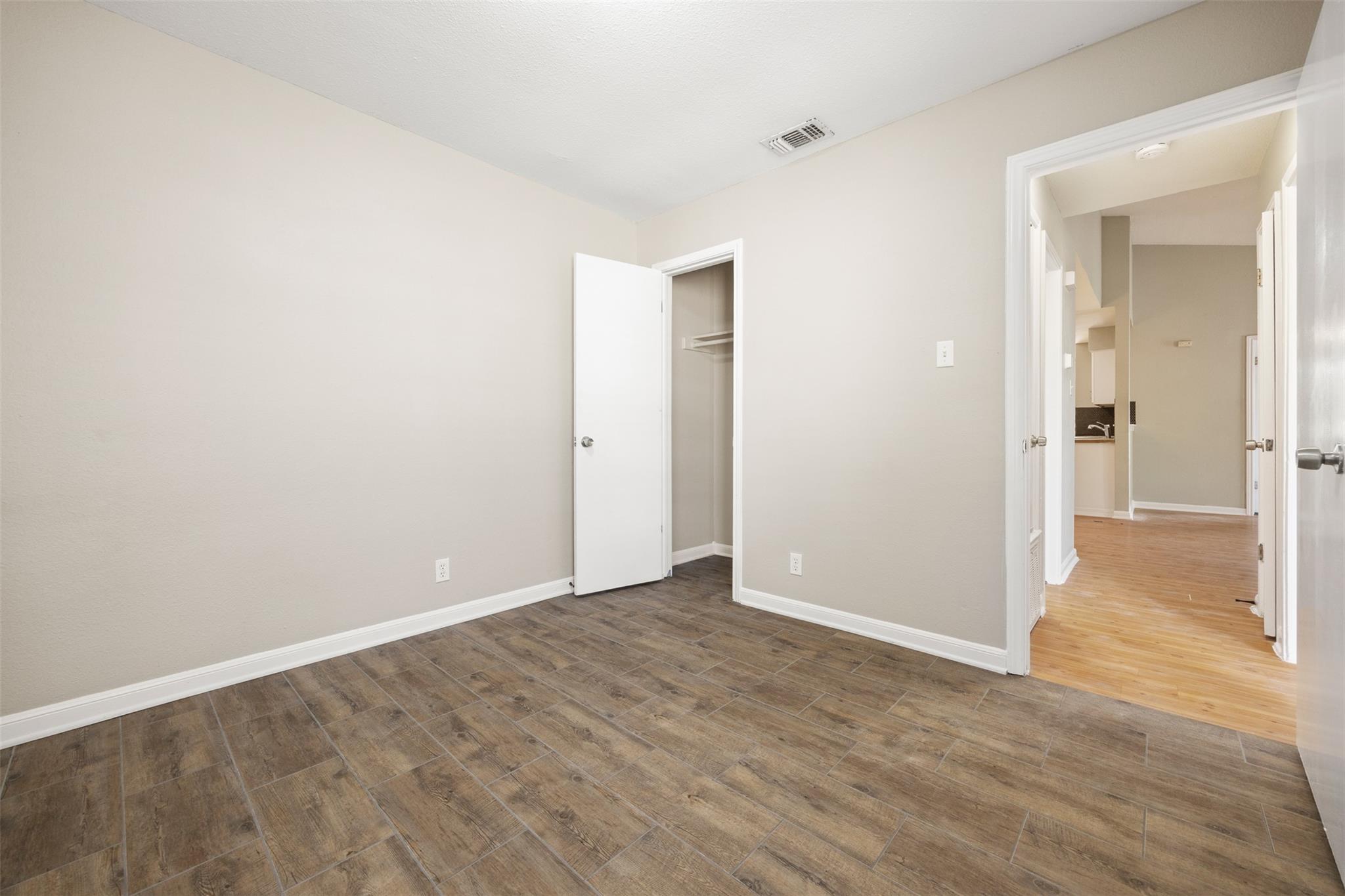 1905 Margalene Way #a Property Photo 6