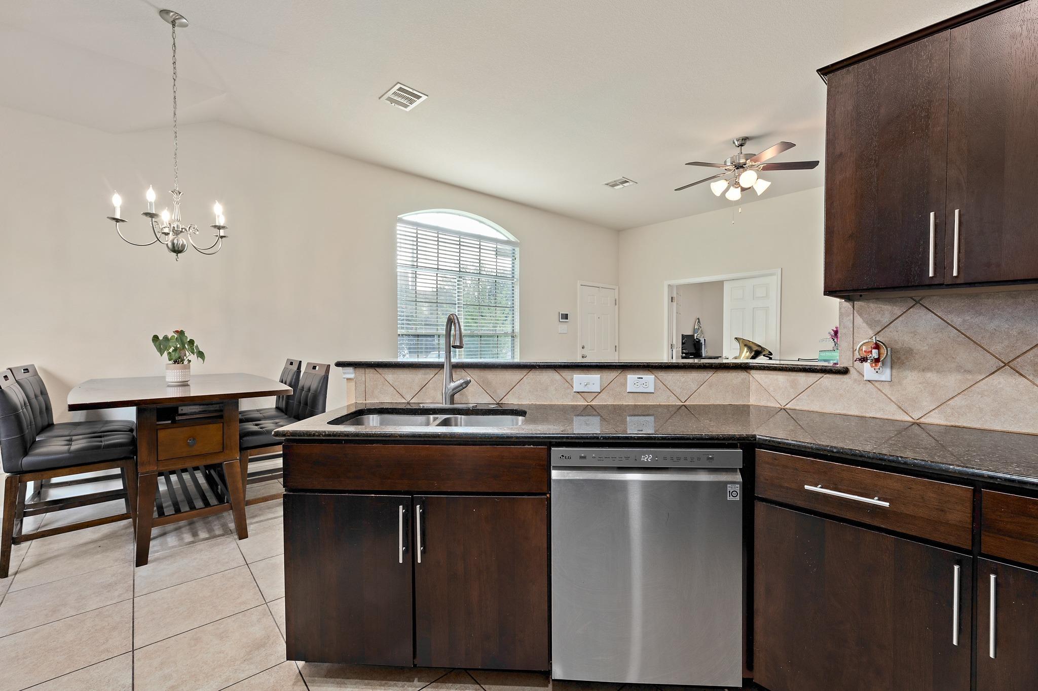 1900 Little Elm Trl #113 Property Photo 8