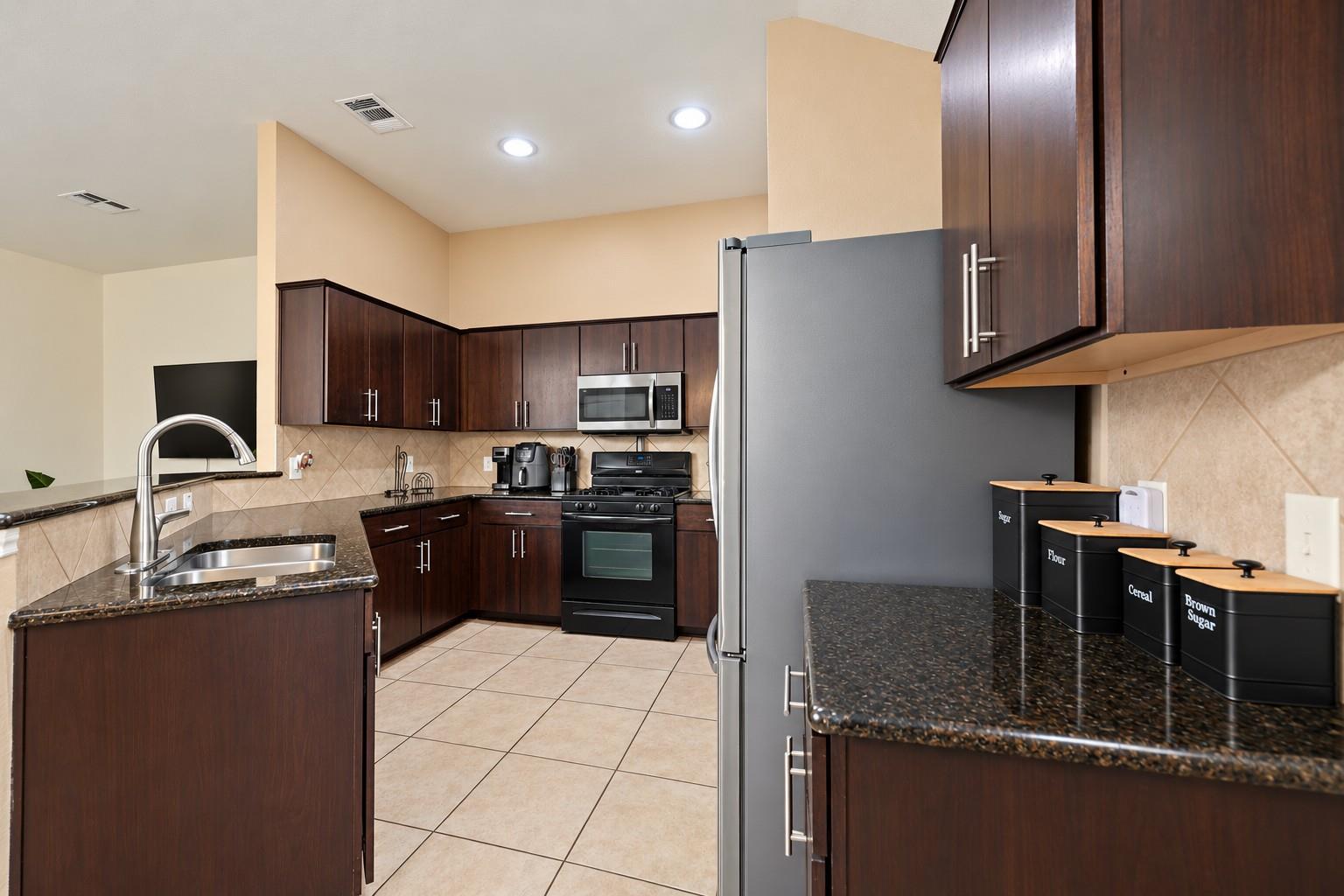 1900 Little Elm Trl #113 Property Photo 9