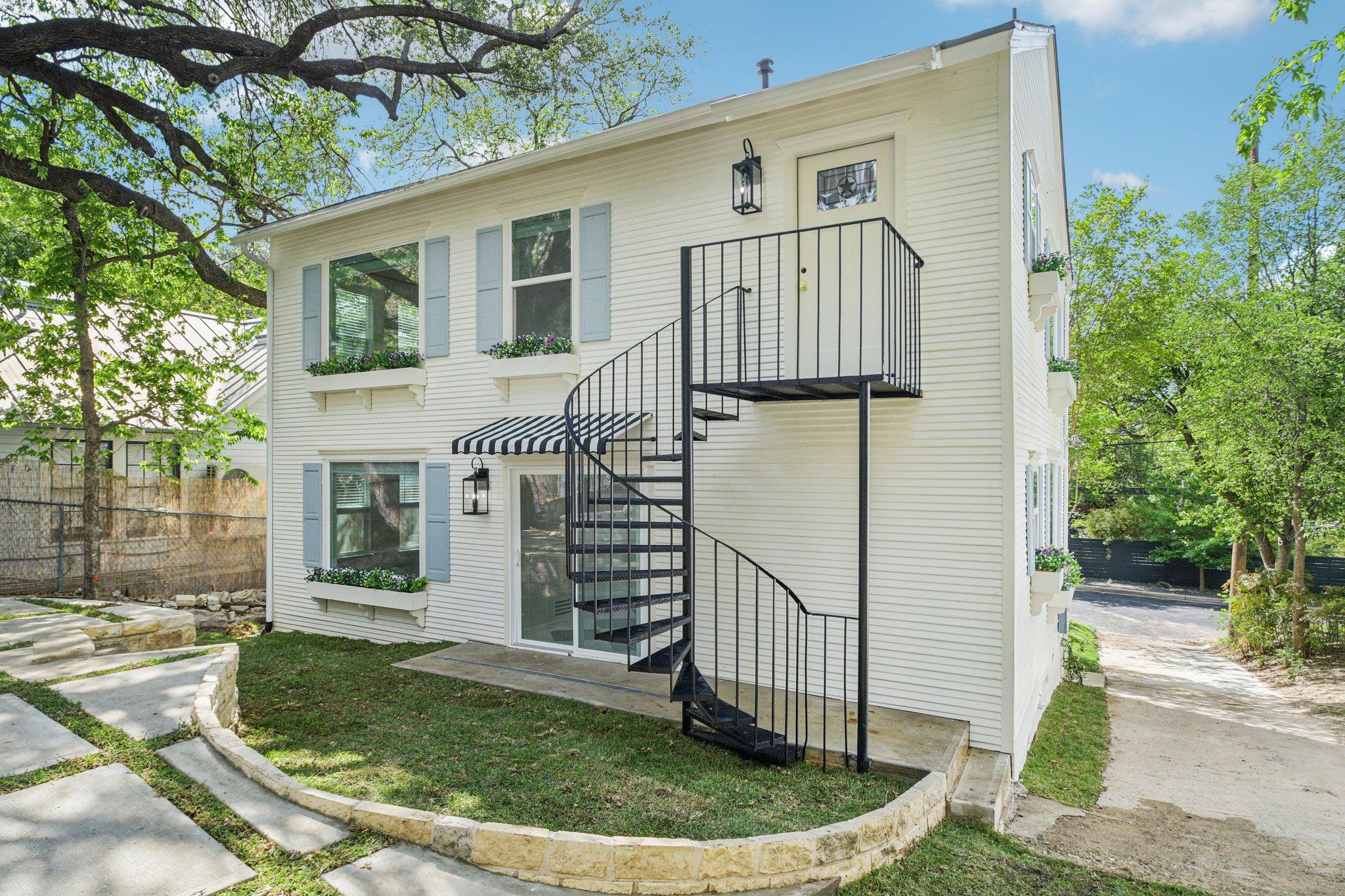 1205 Alta Vista Ave #a Property Photo 3