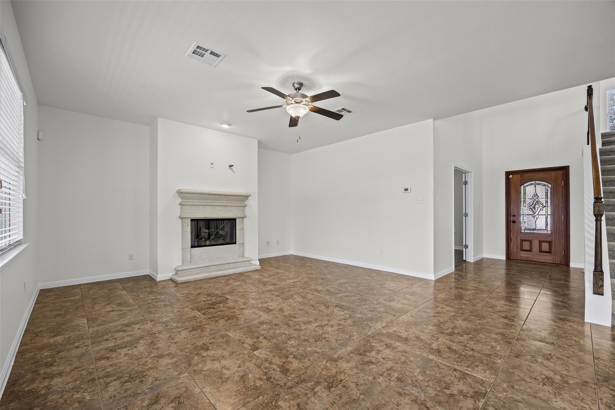 606 Irvin Dr Property Photo 10