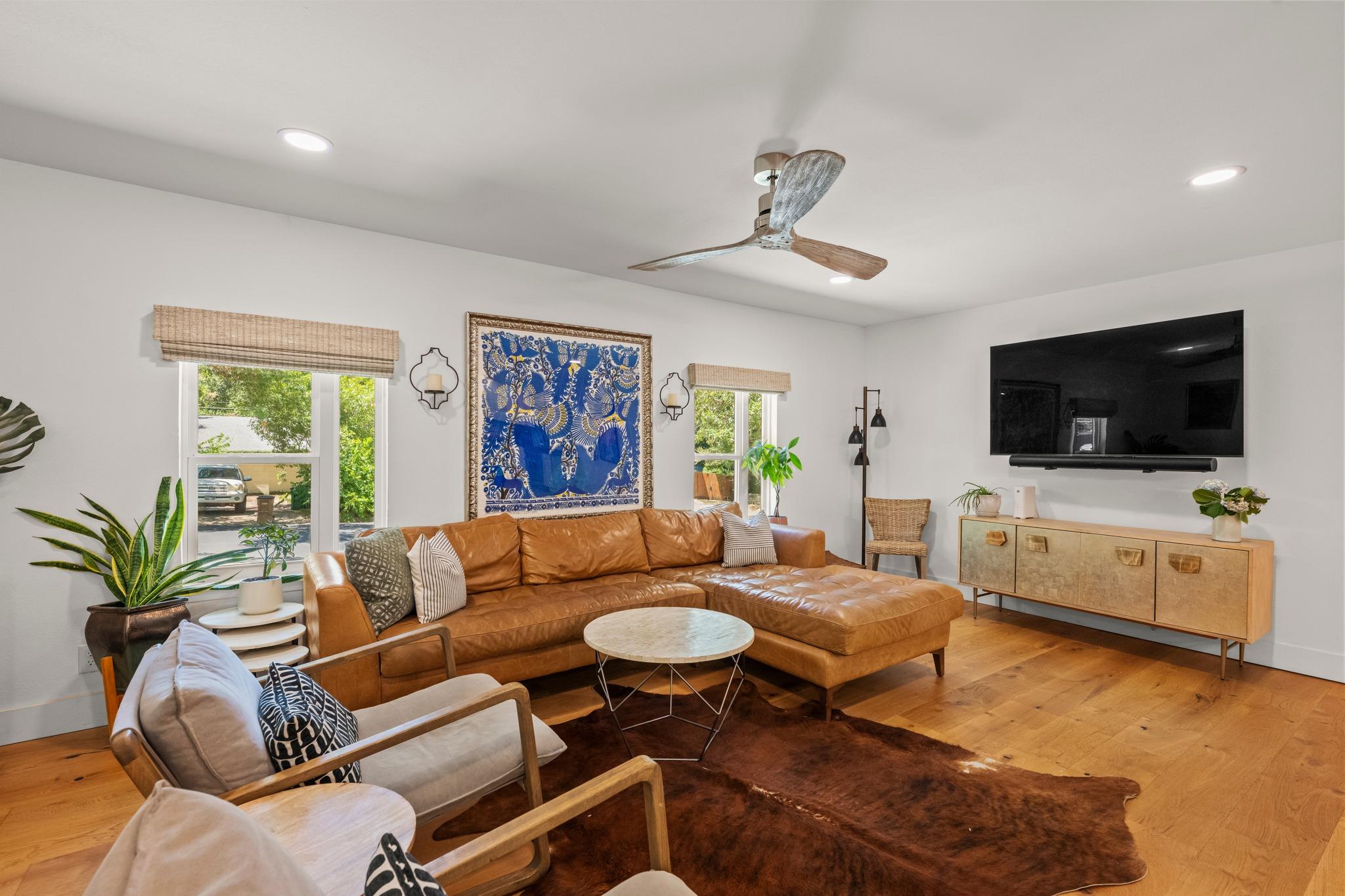 2215 Alta Vista Ave Property Photo 4