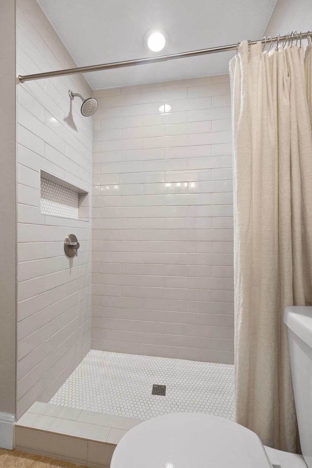 8330 Fathom Cir #701 Property Photo 19