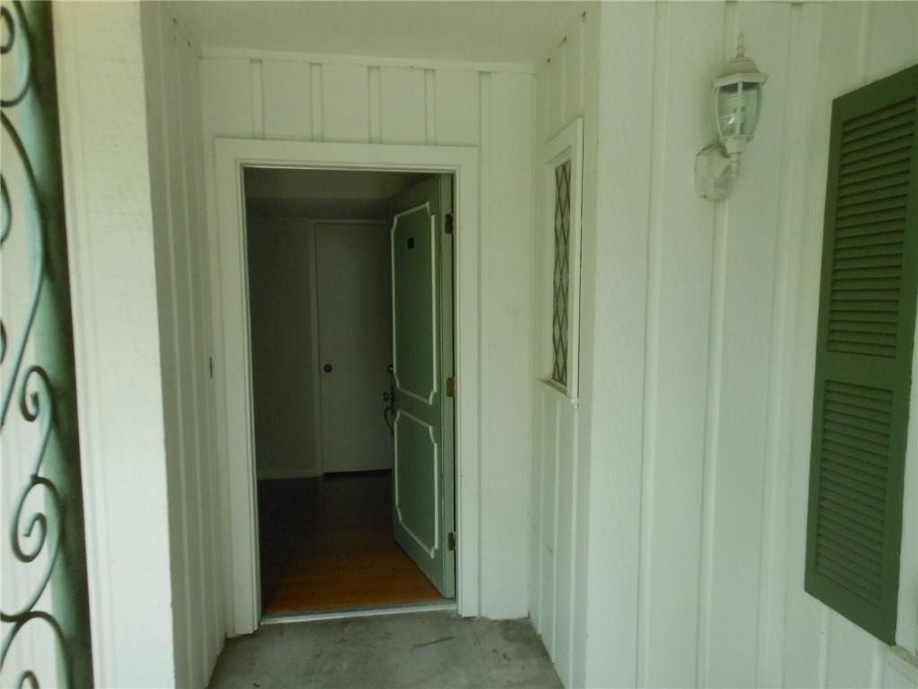 2516 Enfield None #202 Property Photo 3